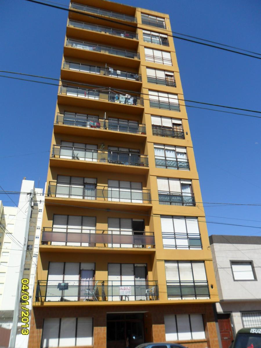 Departamento al frente con balcón a una cuadra del mar — foto 2