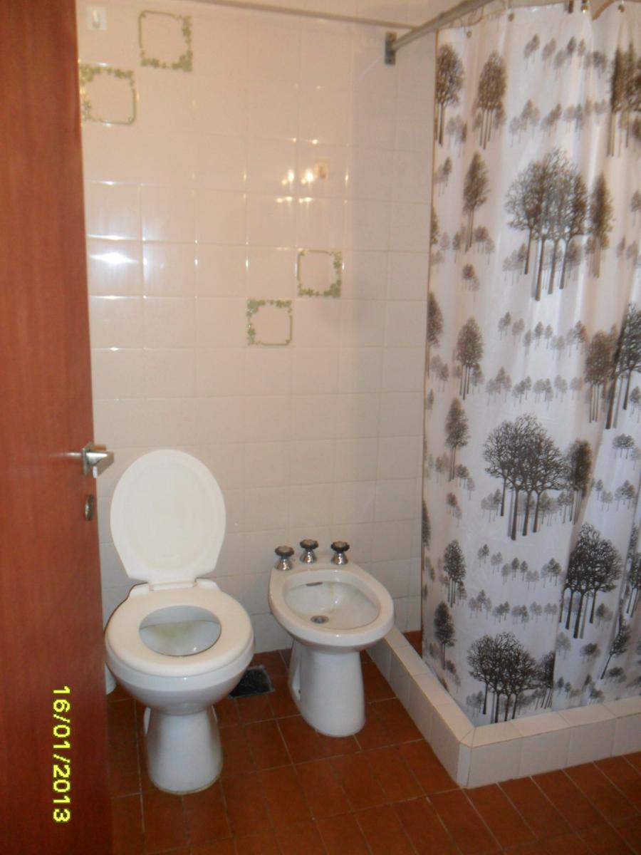 Departamento al frente con balcón a una cuadra del mar — foto 7