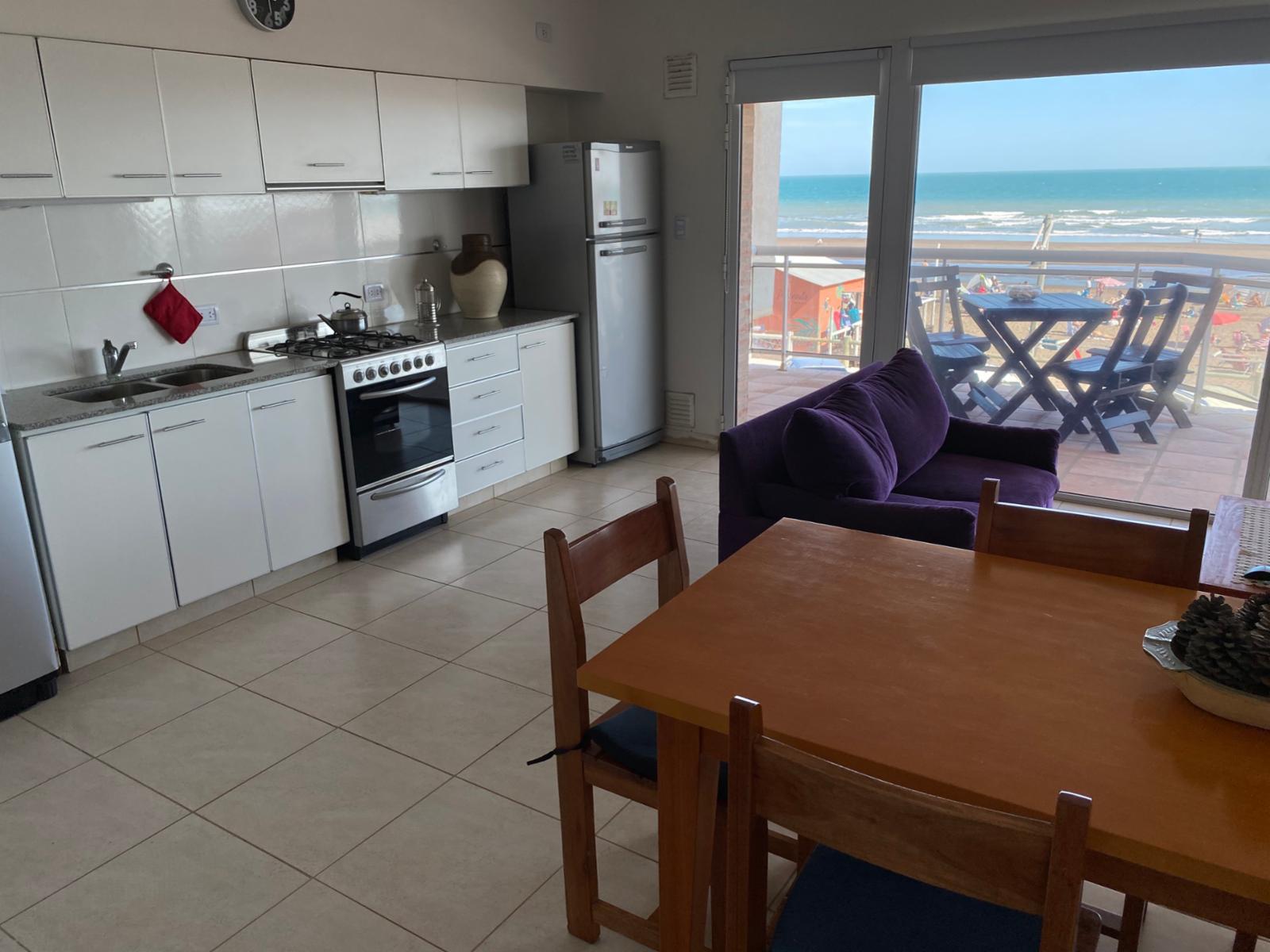 Hermoso departamento con gran vista al mar, de 2 dormitorios y dos baños — foto 9