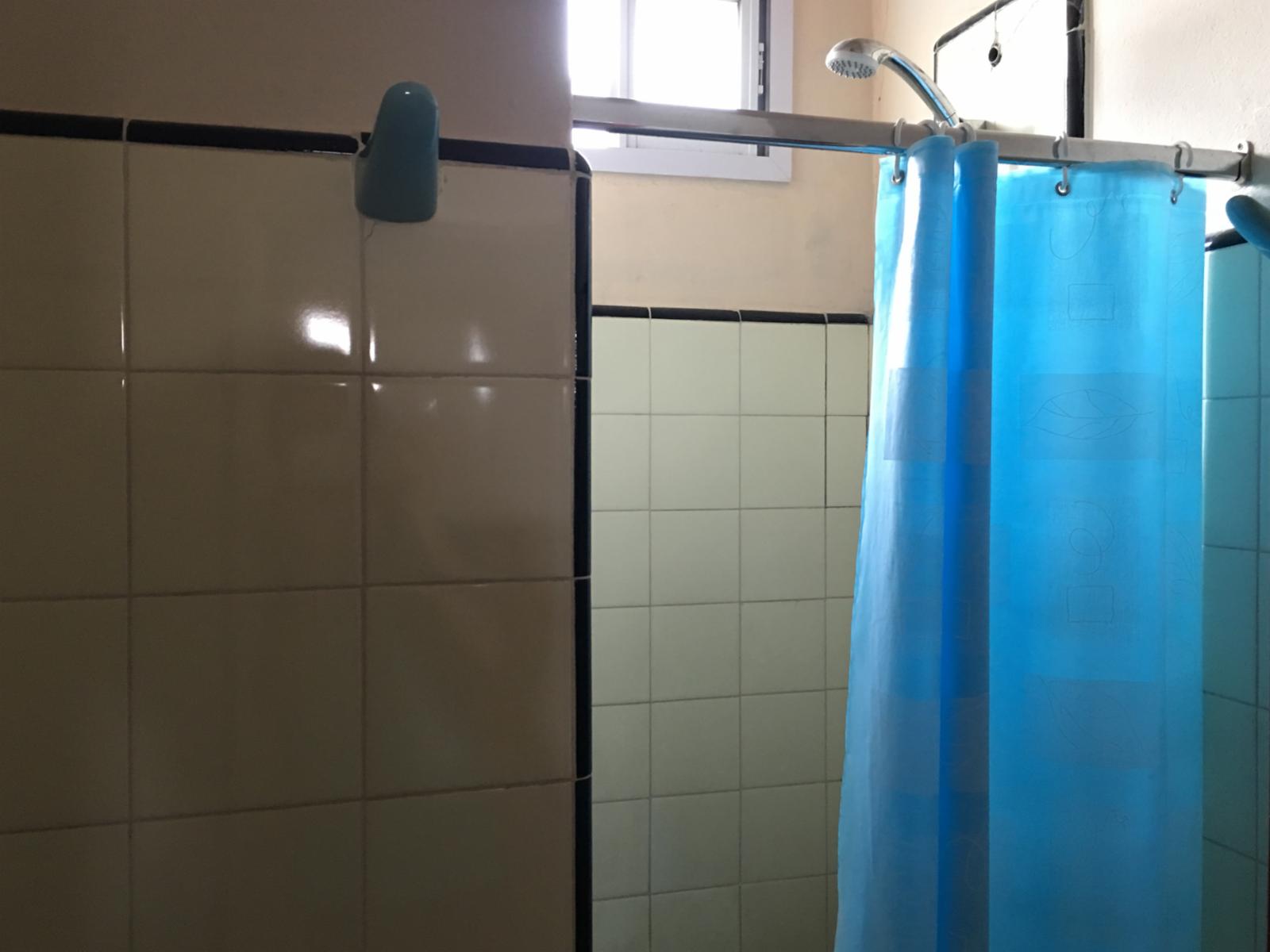 Casa de 3 dormitorios y dos baños a 1 cuadra del mar y de la peatonal. — foto 12