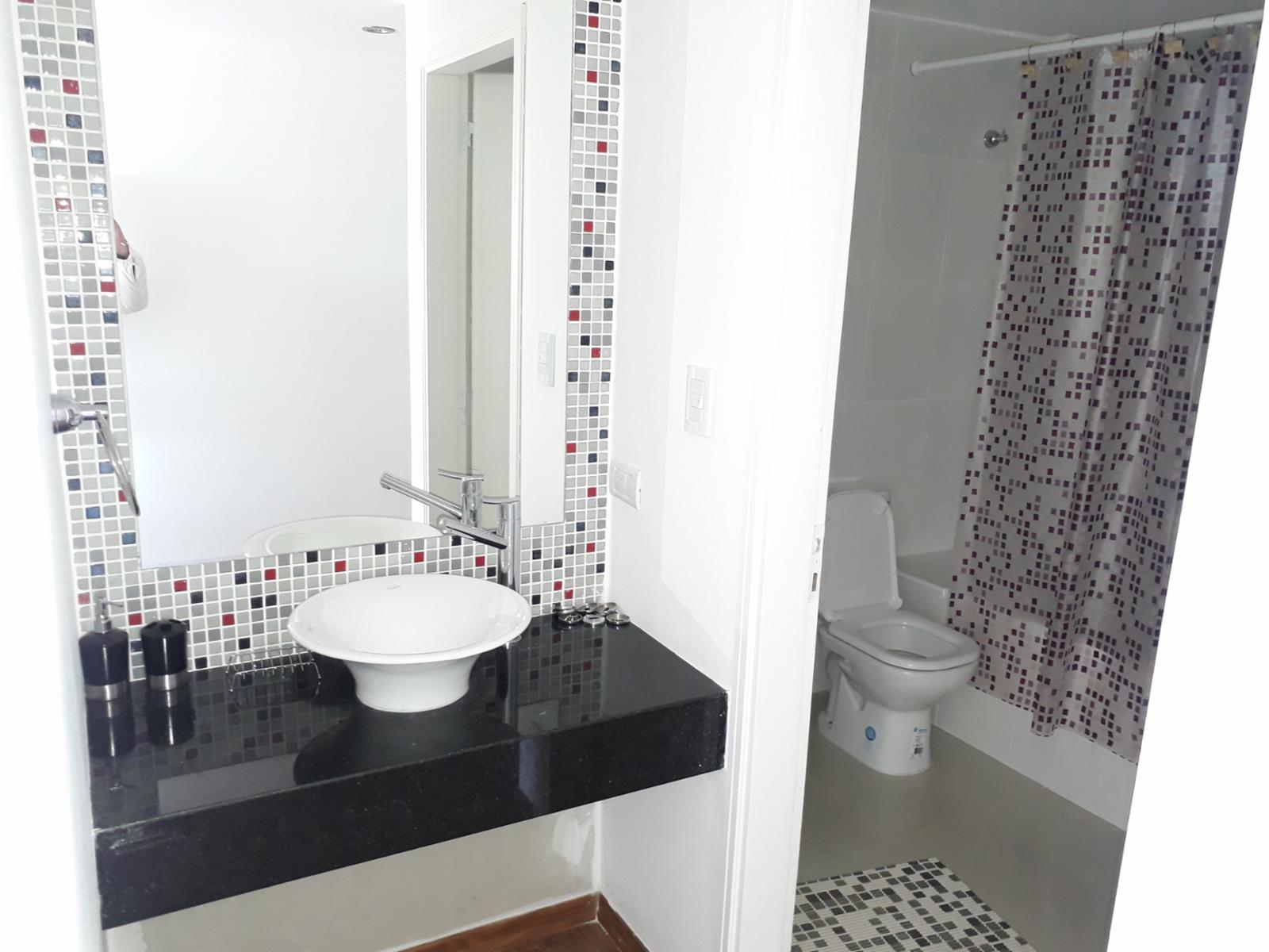 Hermoso Semipiso frente al mar de 3 d y 3 baños, en Aldea del este, Monte Hermoso — foto 4