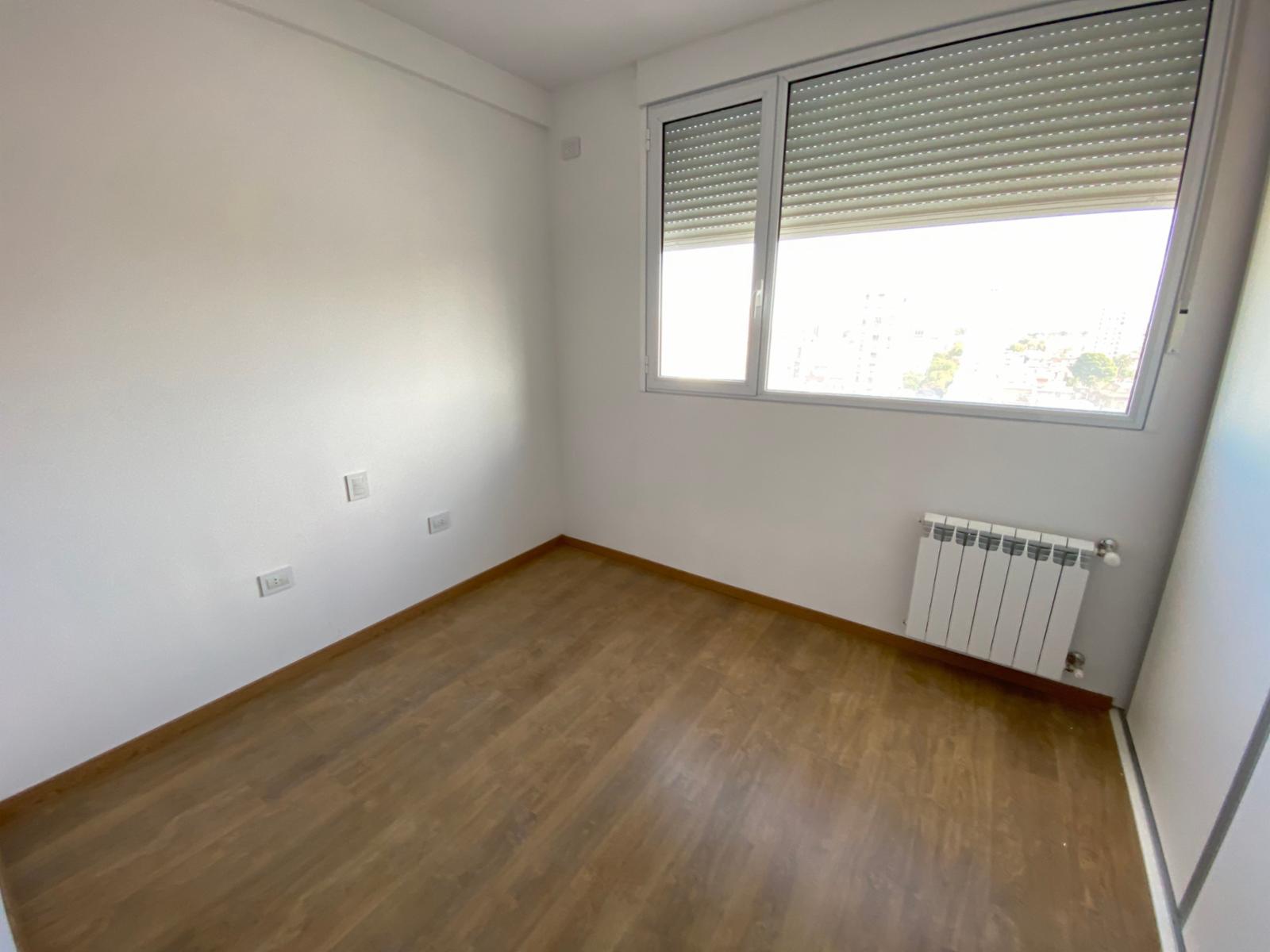 Piso premium a estrenar de 3 dormitorios 3 baños, con cochera cubierta, en 19 de Mayo y Zelarrayan. — foto 9