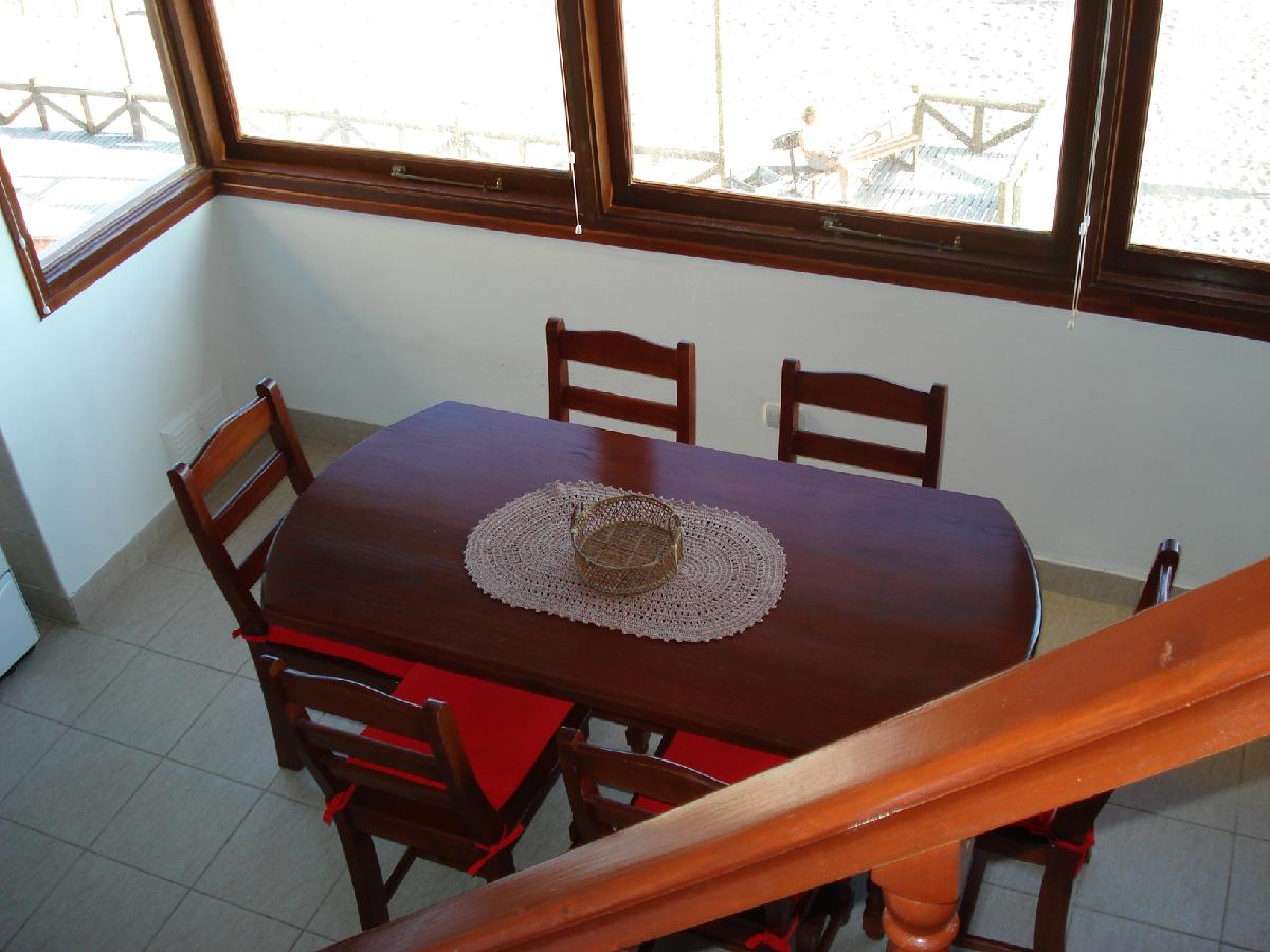 HERMOSO DEPARTAMENTO FRENTE AL MAR A DOS CUADRAS DE LA PEATONAL EN MONTE HERMOSO — foto 3