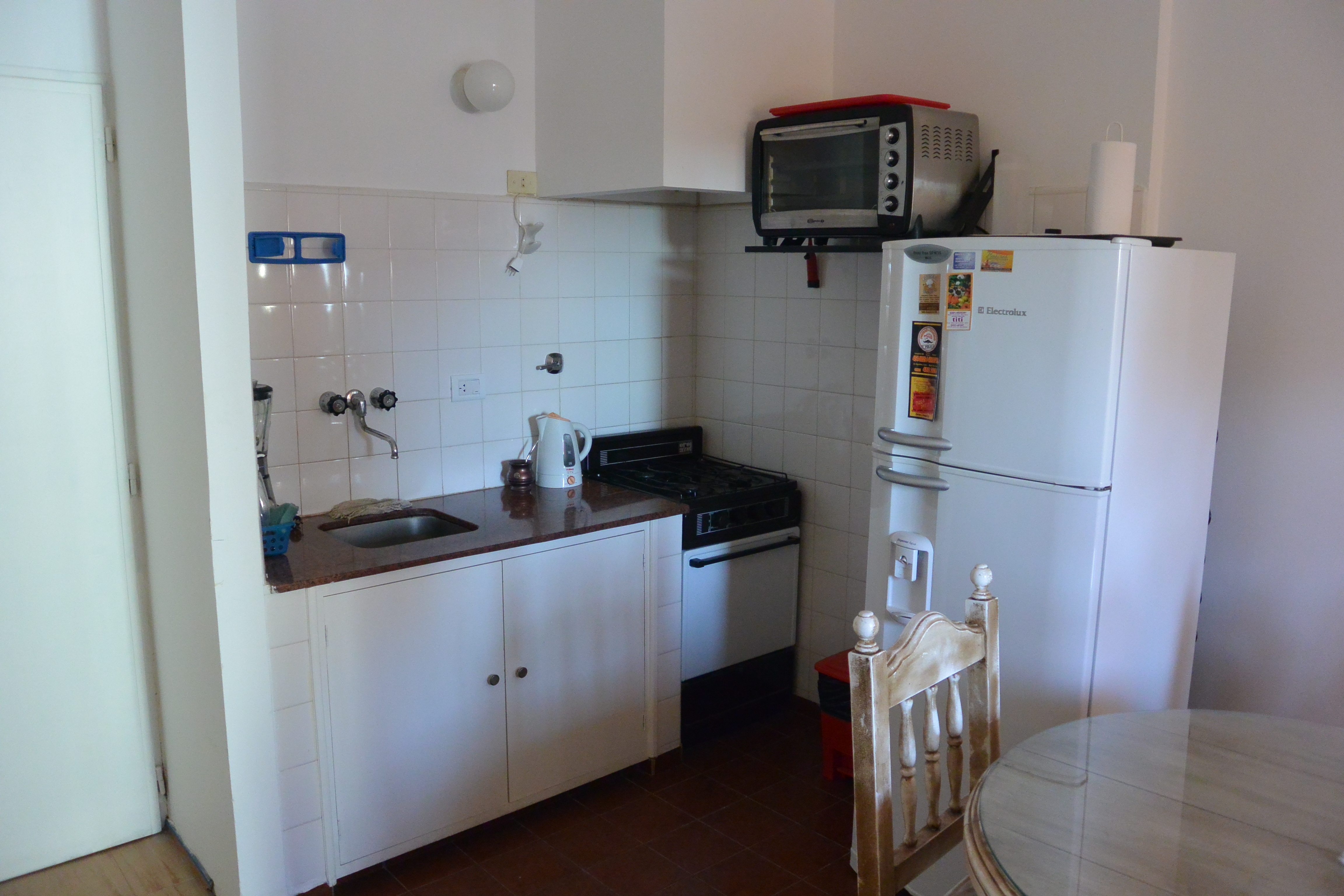 Departamento en 1er Piso a 1 cuadra del mar y 2 del microcentro, en Monte Hermoso — foto 3