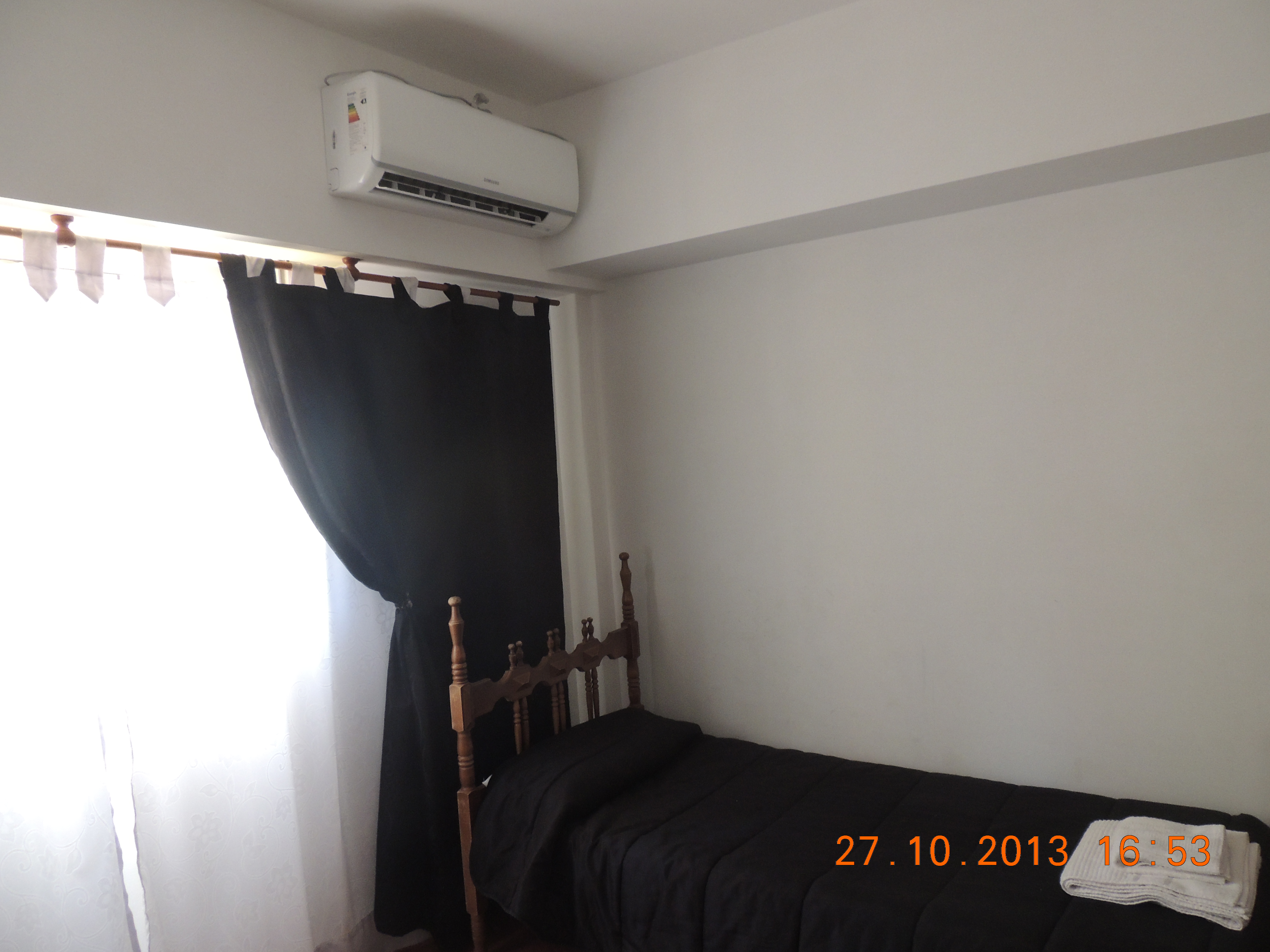 CASA con servicios de 2 dormitorios y 2 baños a una cuadra del mar y a dos de la peatonal, en Monte Hermoso - 8