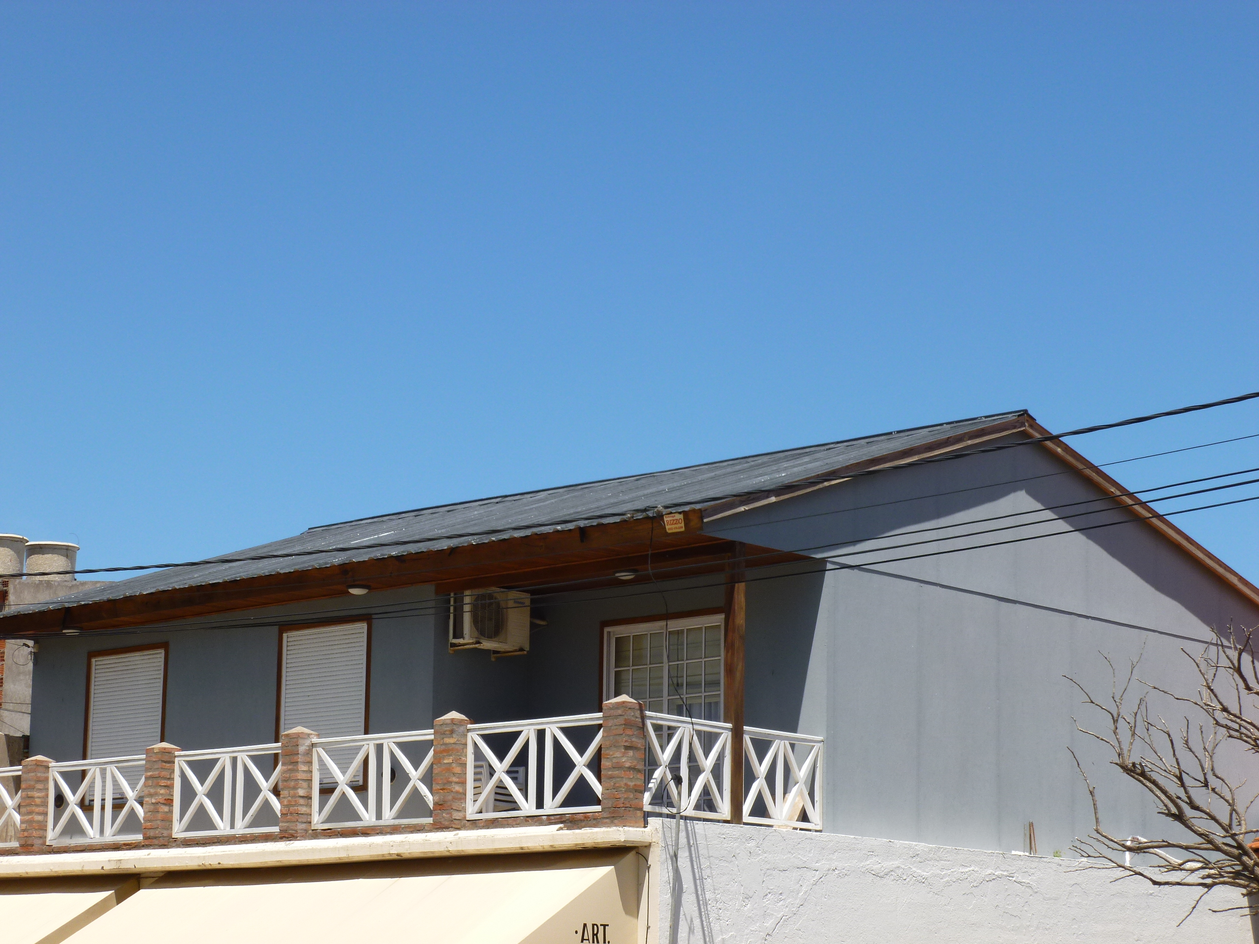Casa en Altos, a 2 cuadras del mar y a 1 de la peatonal, en Monte Hermoso