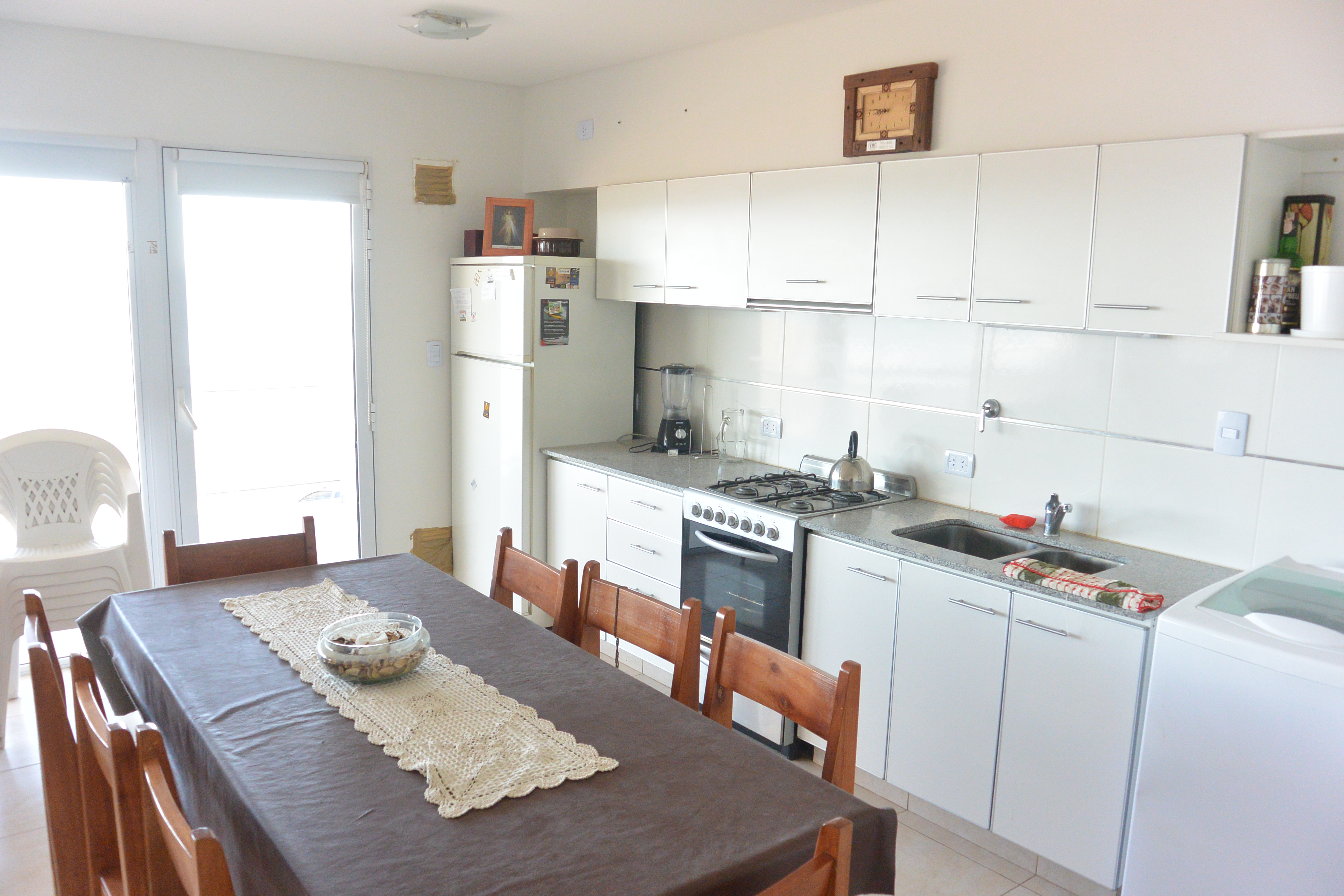 DEPARTAMENTO DE 2 DORMITORIOS FRENTE AL MAR, EN MONTE HERMOSO — foto 5