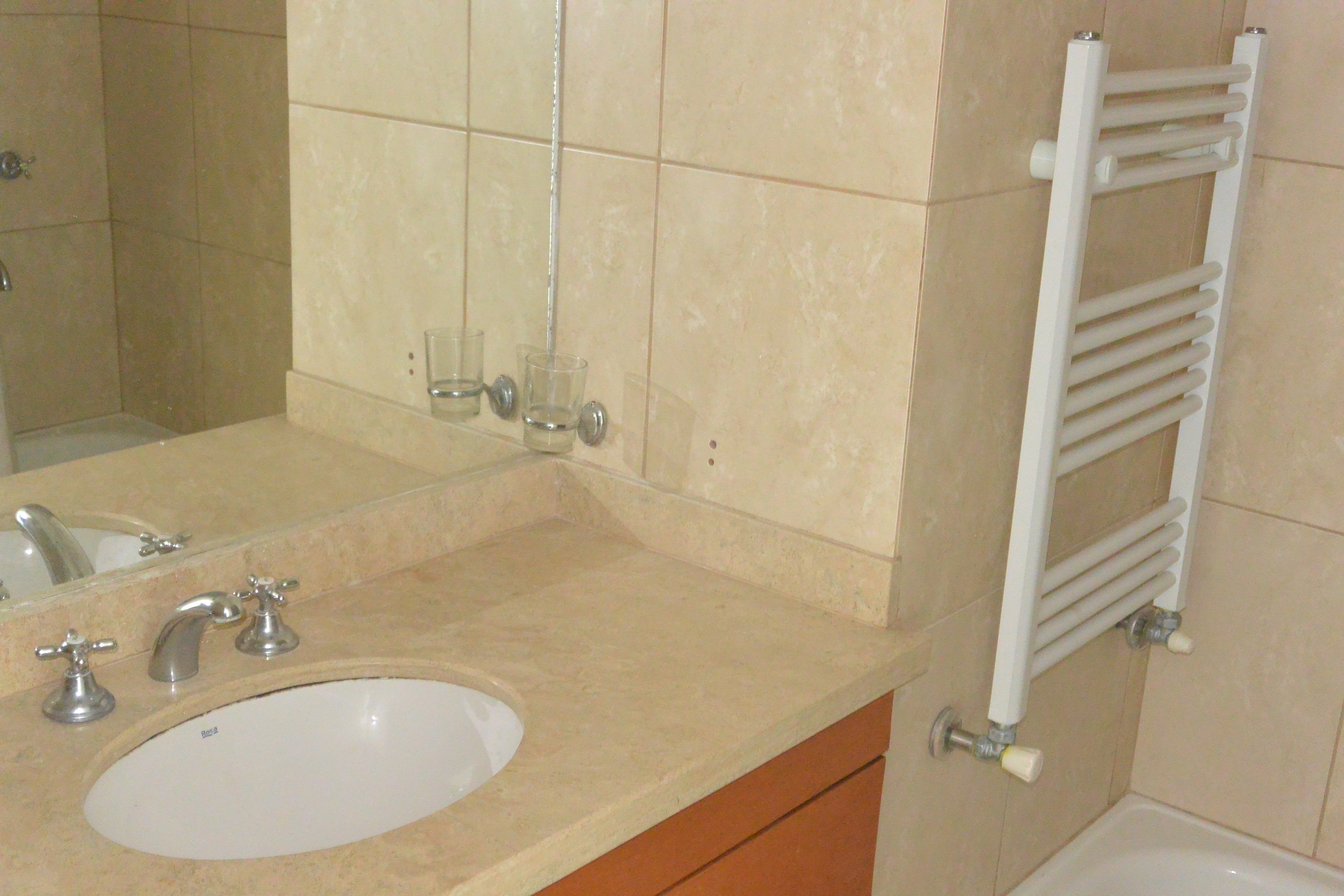 DEPARTAMENTO DE 2 DORMITORIOS FRENTE AL MAR, EN MONTE HERMOSO — foto 8