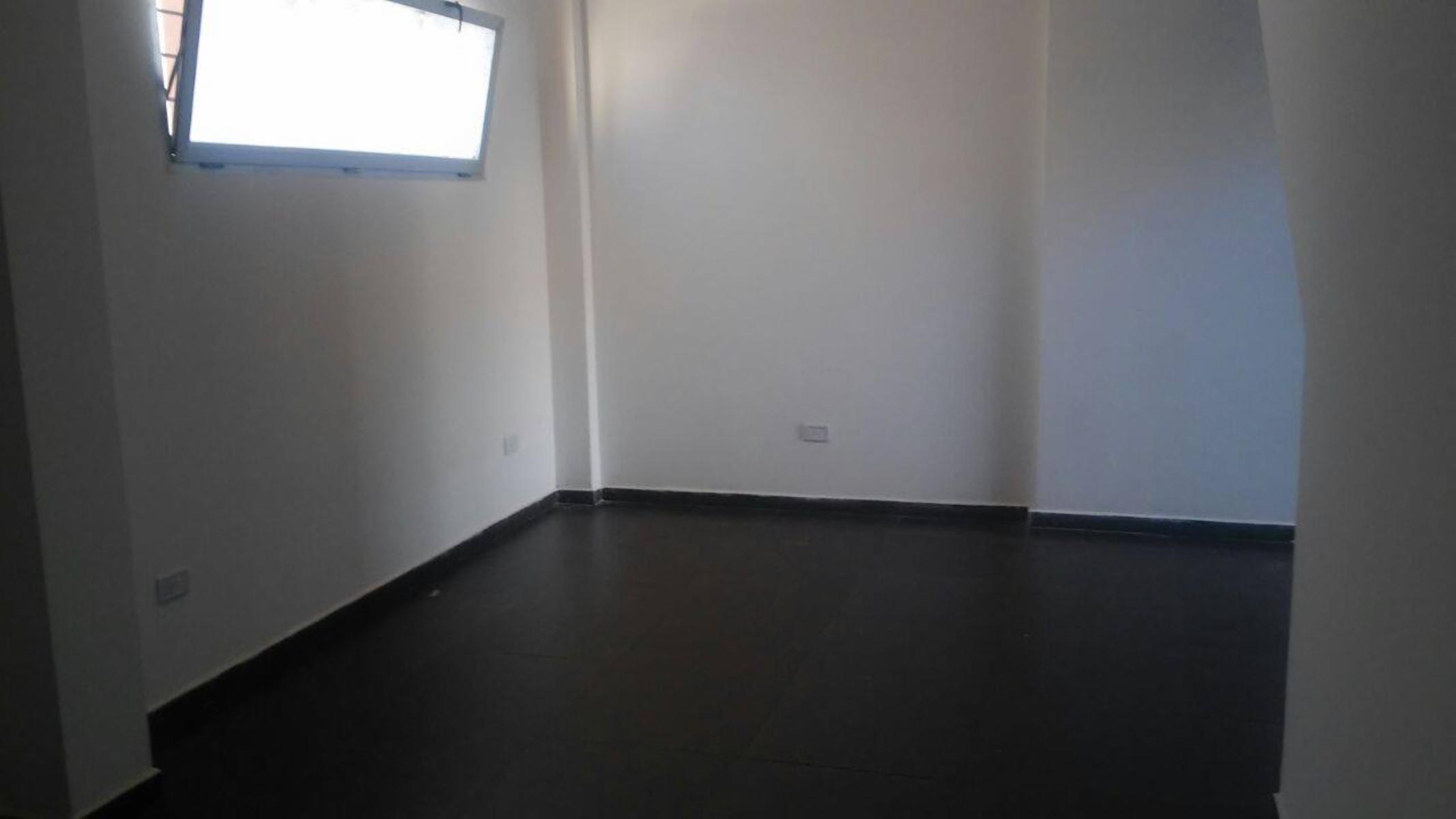 Local comercial en venta — foto 2