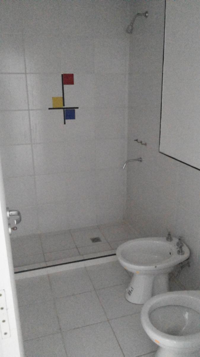 ADM INMOB. VENDE EXC. DPTO 1DOR (GRANDE 3.20X3.20) c/PATIO 18.5m2- Bº CENTRO — foto 5