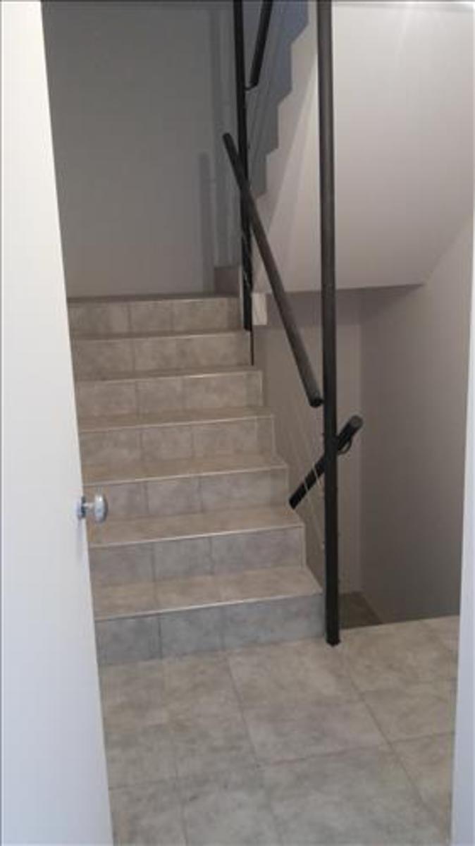 ADM INMOB. VENDE EXC. DPTO 1DOR (GRANDE 3.40X3.20) c/PATIO 25m2- Bº CENTRO — foto 6
