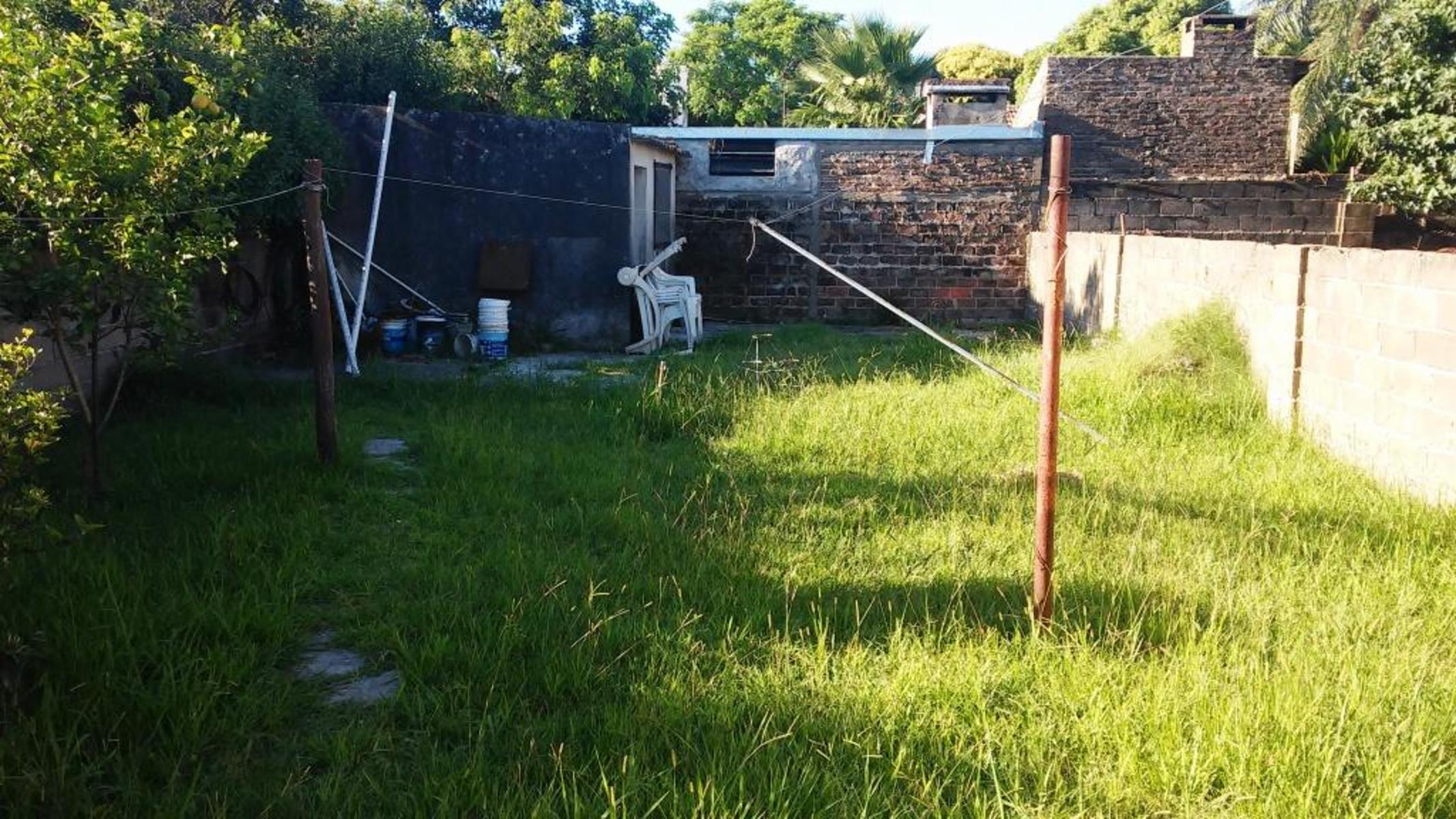 HERMOSA CASA FRENTE A LA CIUDAD DEPORTIVA — foto 7