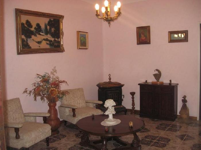 Amplísima casa en barrio Belgrano — foto 2