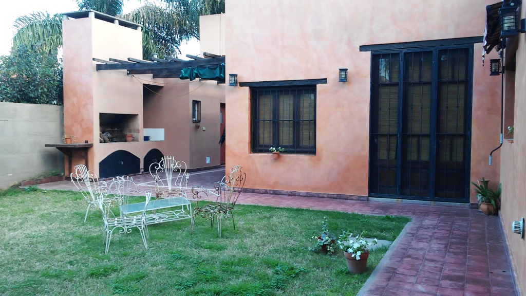 HERMOSA CASA EN FUNES !!! — foto 4