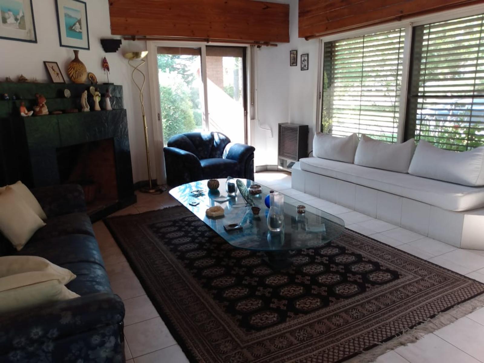 Hermosa casa de 2 dormitorios rodeada de parque. Club Náutico Escobar, múltiples actividades deportivas. — foto 13
