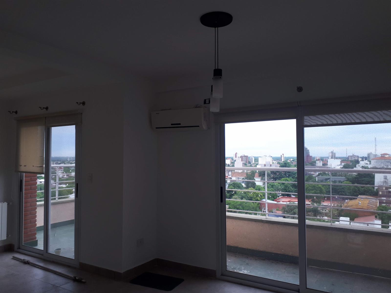 Campana- Espectacular Triplex en altura. Piso 7. Amplios ambientes, Terraza propia con parrilla de 60 mts2 — foto 3