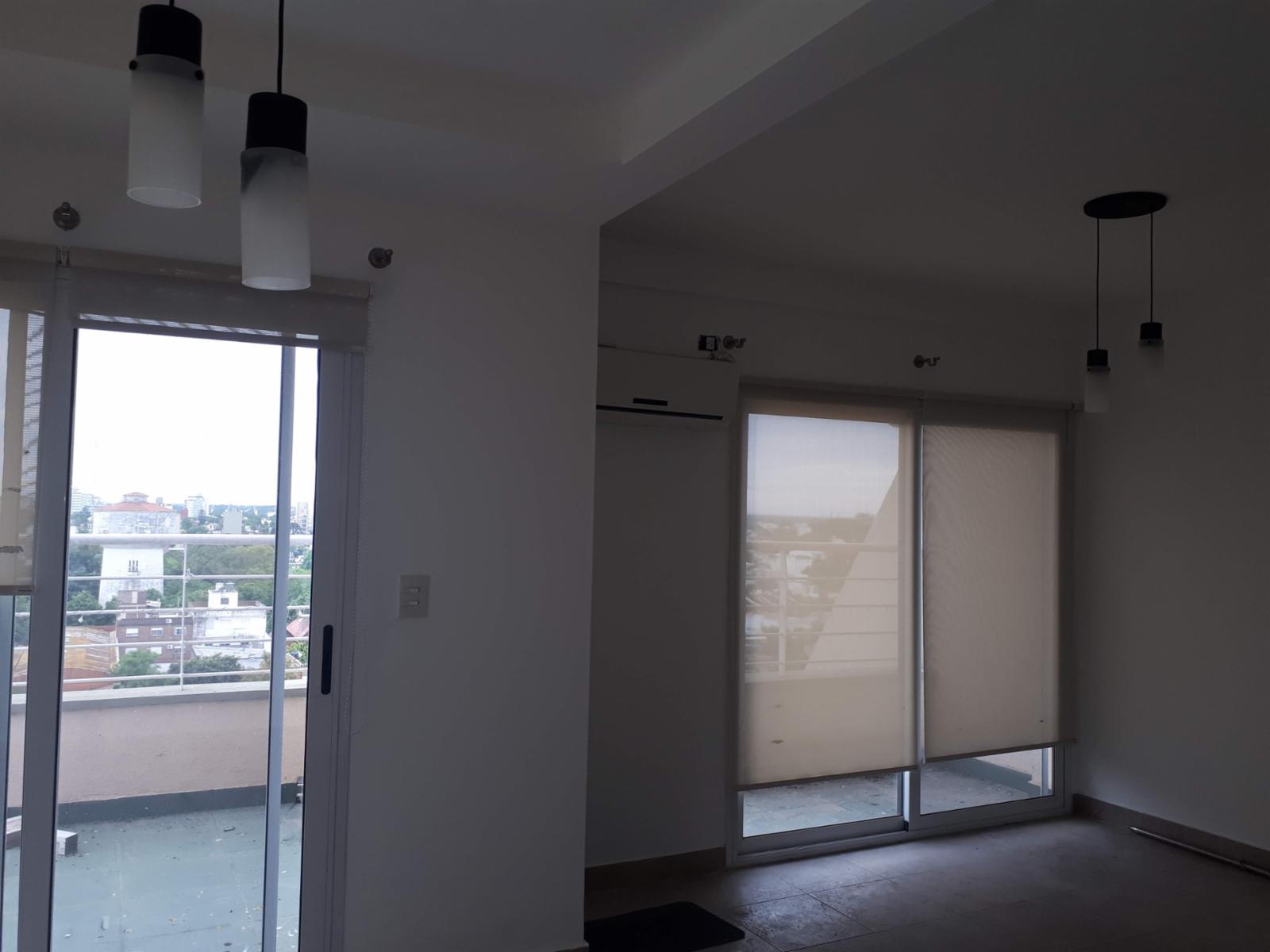 Campana- Espectacular Triplex en altura. Piso 7. Amplios ambientes, Terraza propia con parrilla de 60 mts2 — foto 4