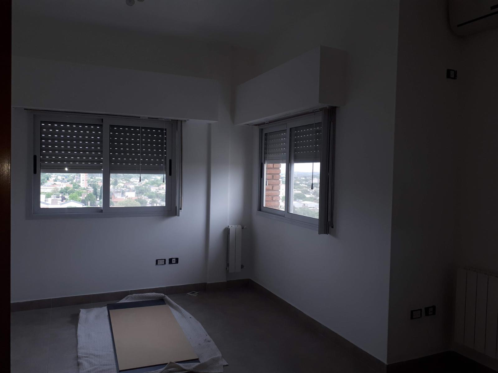 Campana- Espectacular Triplex en altura. Piso 7. Amplios ambientes, Terraza propia con parrilla de 60 mts2 — foto 13