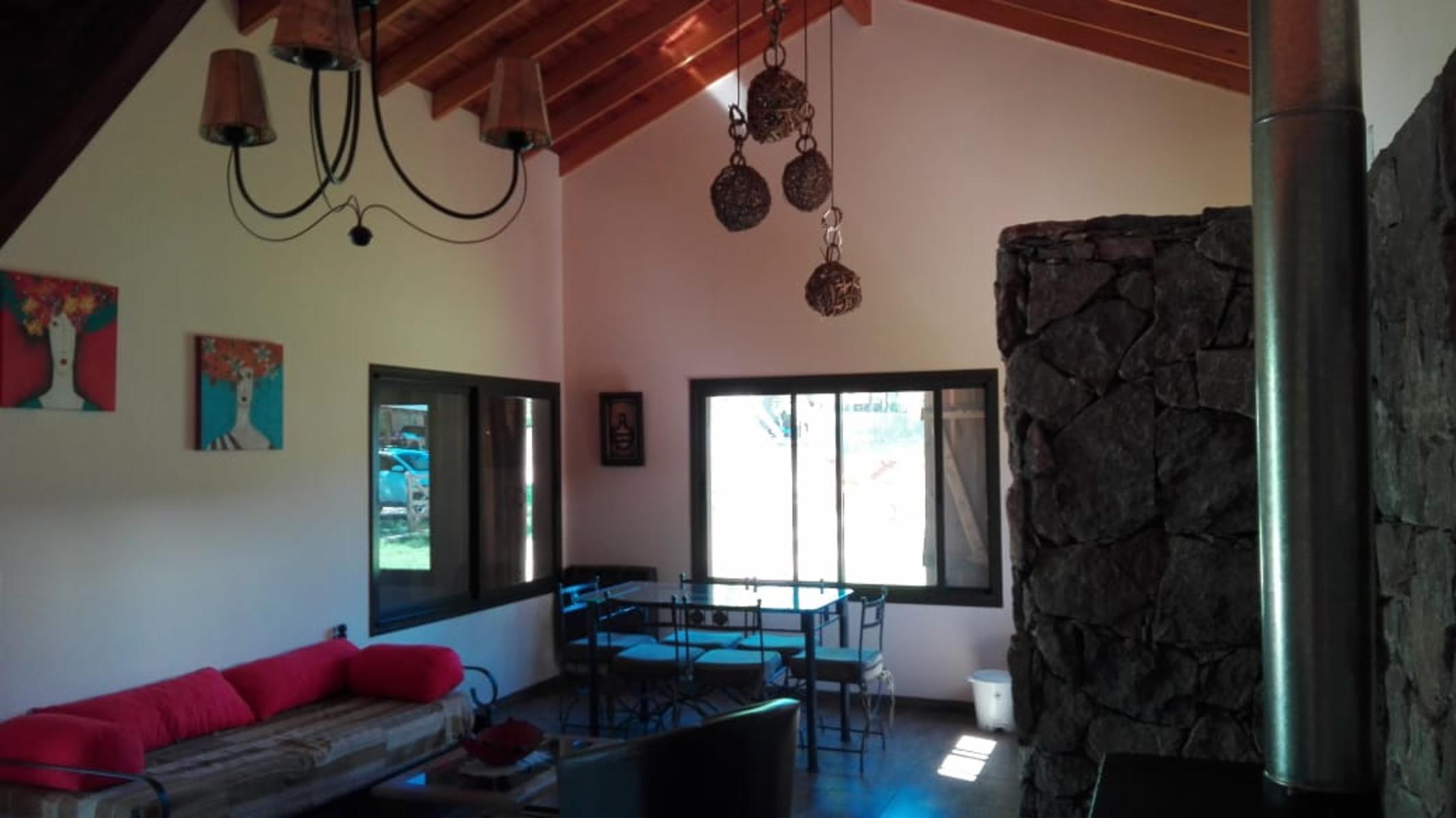 Los Reartes. Complejo de tres hermosas casas con espectacular pileta de 10 mts x 4 mts. a 100 mts del Rio — foto 9