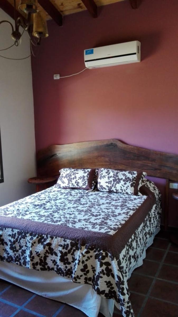 Los Reartes. Complejo de tres hermosas casas con espectacular pileta de 10 mts x 4 mts. a 100 mts del Rio — foto 14