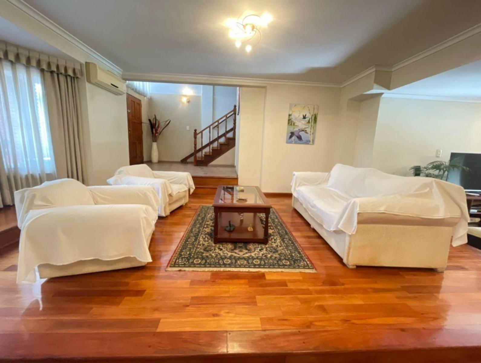 Excelente chalet 6 ambientes en Parque Ayerza, Castelar Norte., Posibilidad de permuta menor valor . Consulte. — foto 6