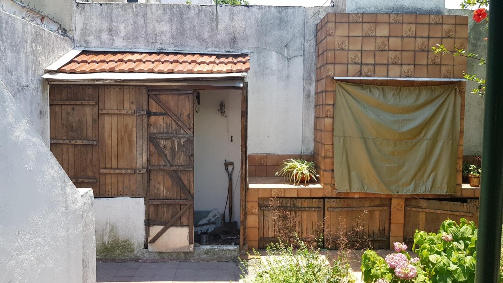 Excelente PH interno con espacio guarda coche y con 3 dormitorios y jardín al fondo. — foto 13
