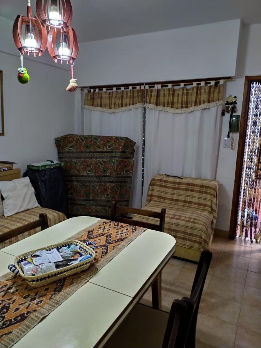 Excelente depto. 2 ambientes en Santa Teresita, Costa Atlántica, zona céntrica, con 2 cocheras y capacidad para 6 personas, totalmente amueblado. — foto 5