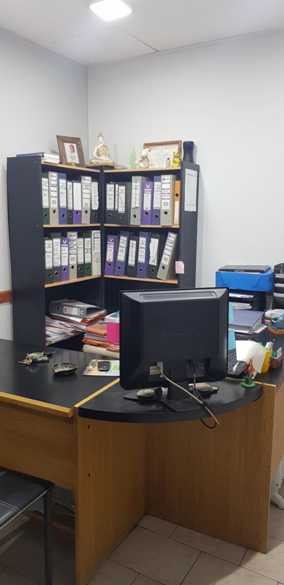 Excelente local a la venta y en Alquiler en zona muy comercial sobre la calle Arieta. Ideal para diversos emprendimientos. Posee 32,32 mts2. Oportunidad. — foto 5