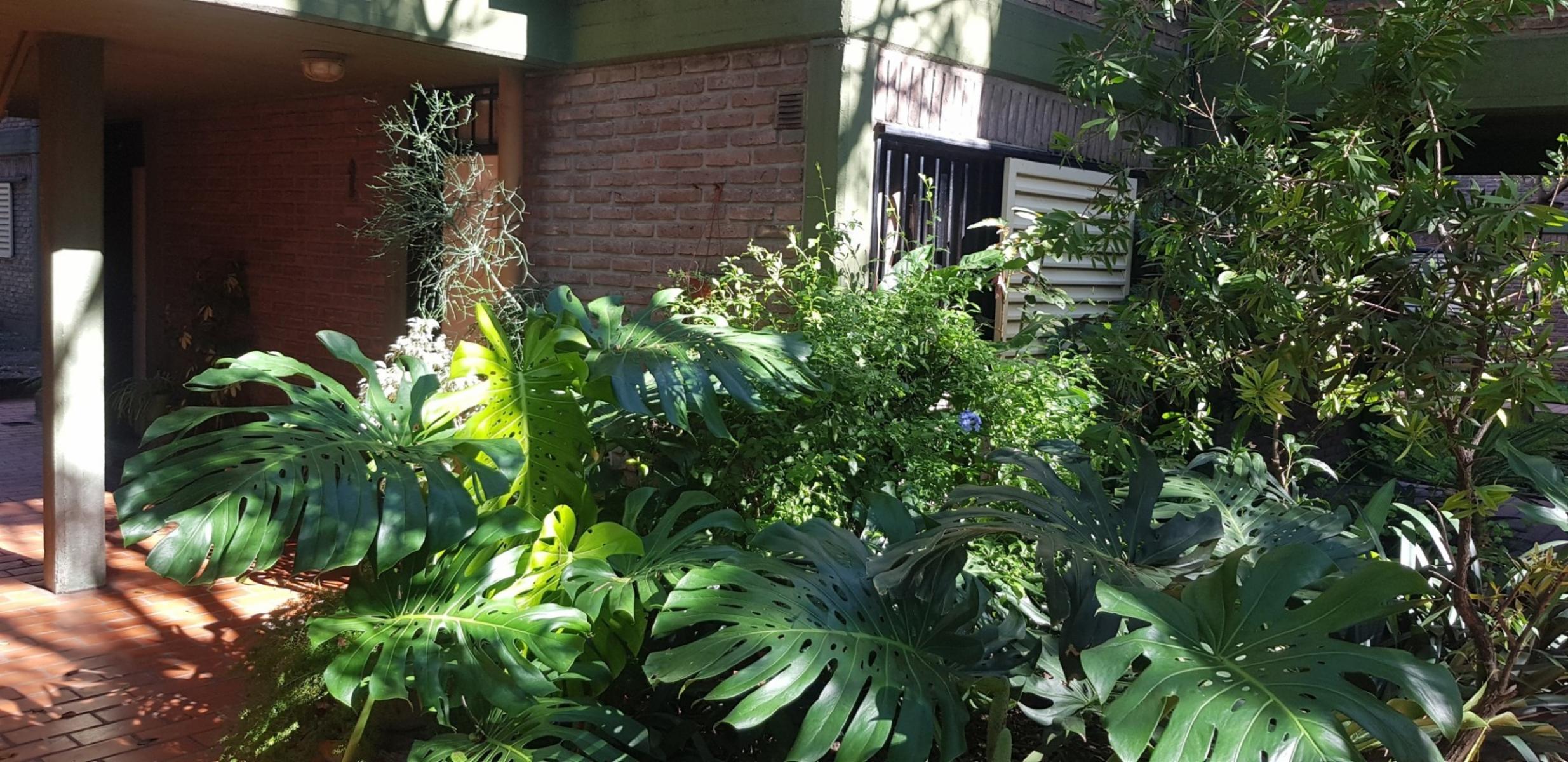 Departamento de 3 ambientes en Moron Sur, dentro de barrio cerrado con parque, con 2 amplios dormitorios con vista al parque y amplio living , cocina, lavadero integrada, baño completo. Oportunidad — foto 12
