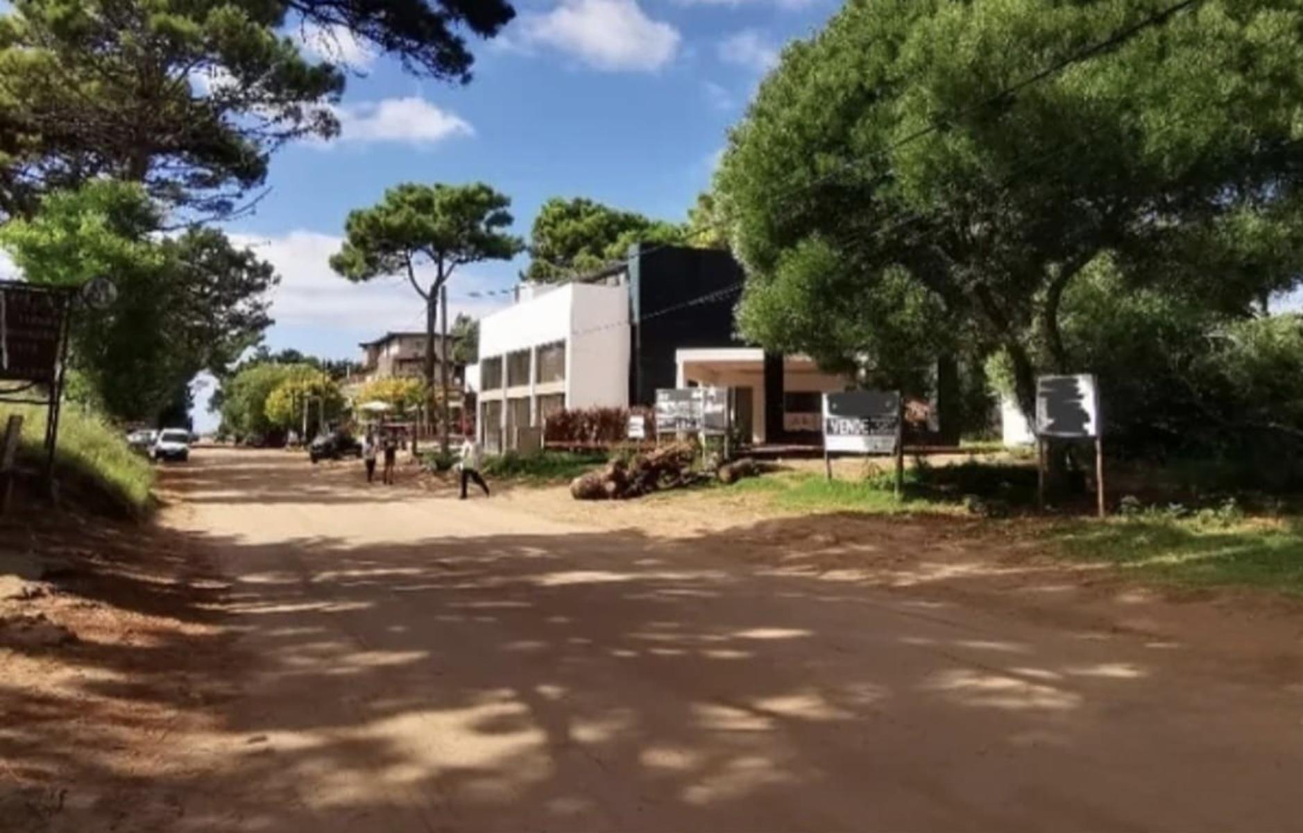 Excelente Lote comercial disponible, ubicado en el corazon del centro comercial de Mar Azul para diferentes enprendiminetos Oportunidad Consulte. — foto 4
