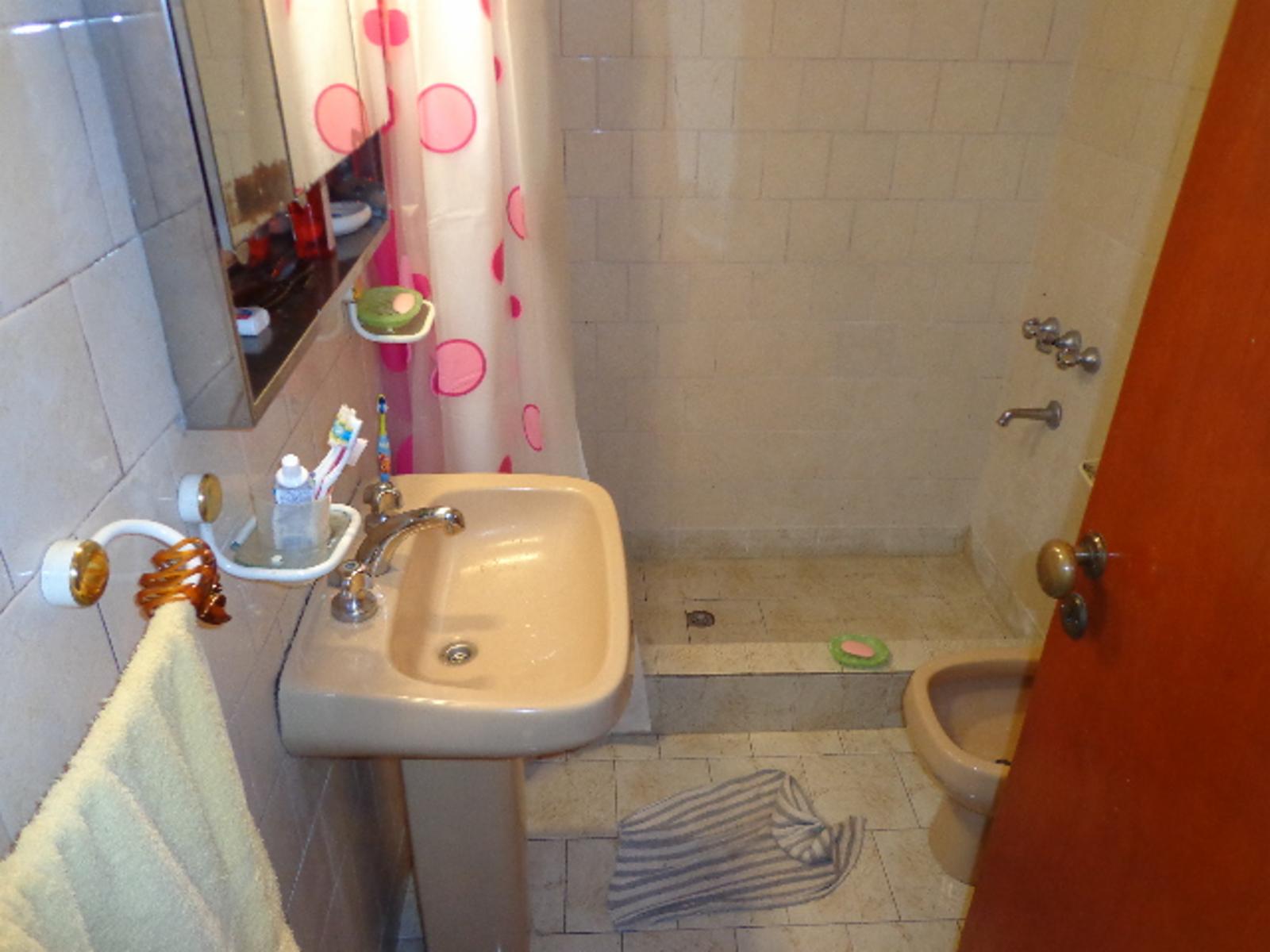 Local con galpón con opción a vivienda, excelente ubicación. — foto 5
