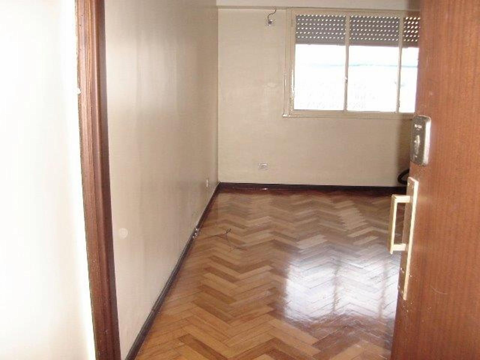 VENTA DEPARTAMENTO 2 AMB MICROCENTRO — foto 4