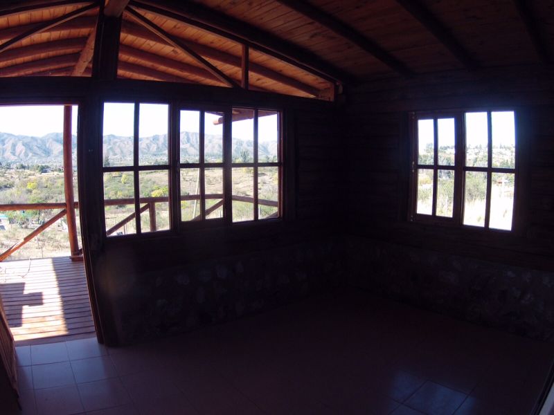N°ref: 328 -HERMOSA CABAÑA DE TRONCO TRATADO EN B.MASSE C/VISTA AL LAGO Y RIO LAS MOJARRAS — foto 4