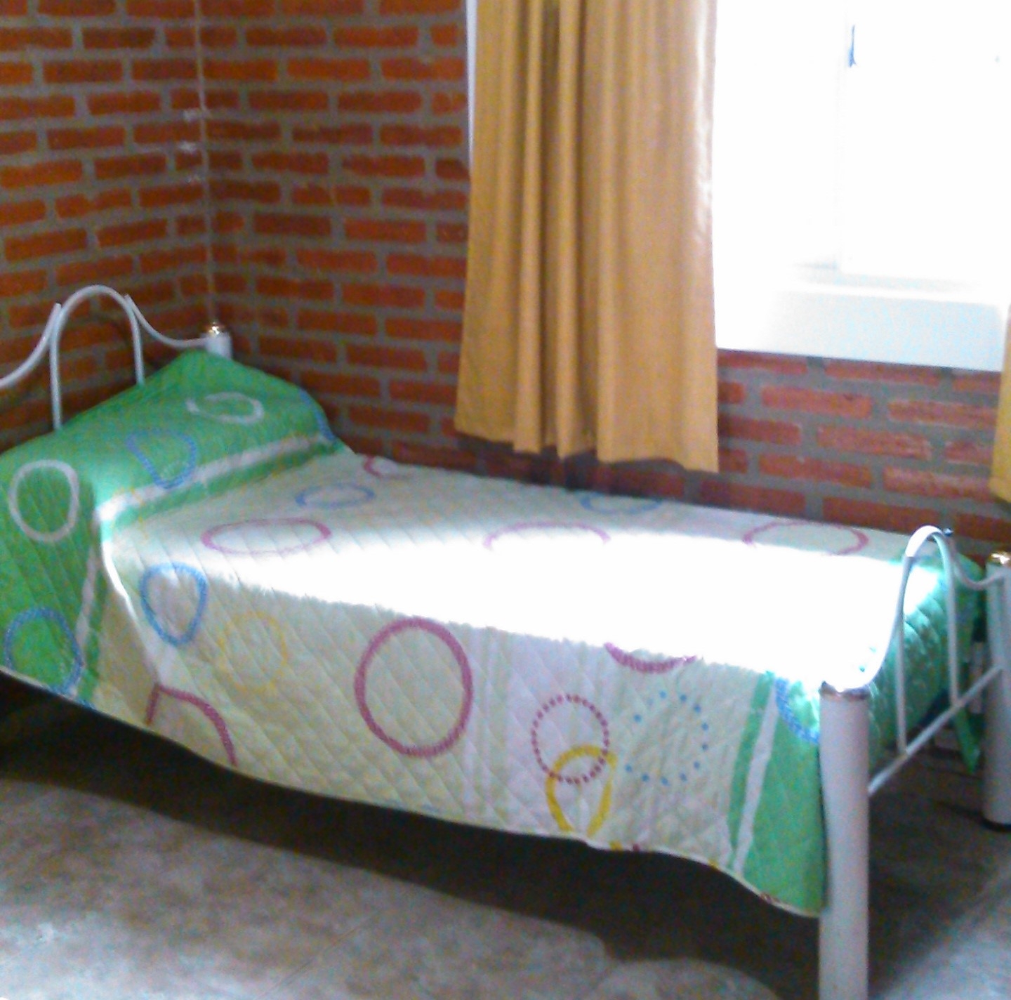Nºref: 660 -HERMOSA CASA + CABAÑA EN ICHO CRUZ A METROS DE RTA C/INC ENTORNP U$S 160.000 — foto 3