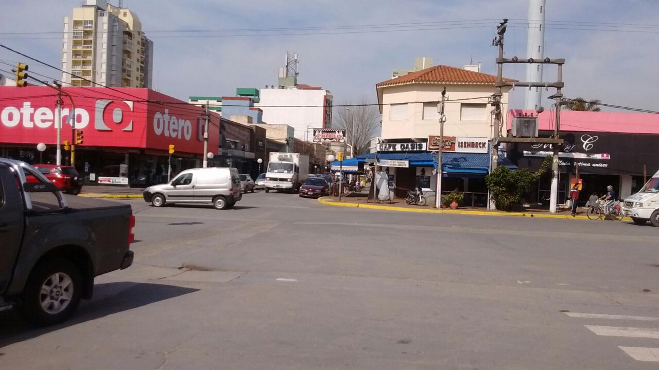 Nºref: 695 -Venta de local en Mar de Ajo, Costa Argentina.Con Escritura - 3