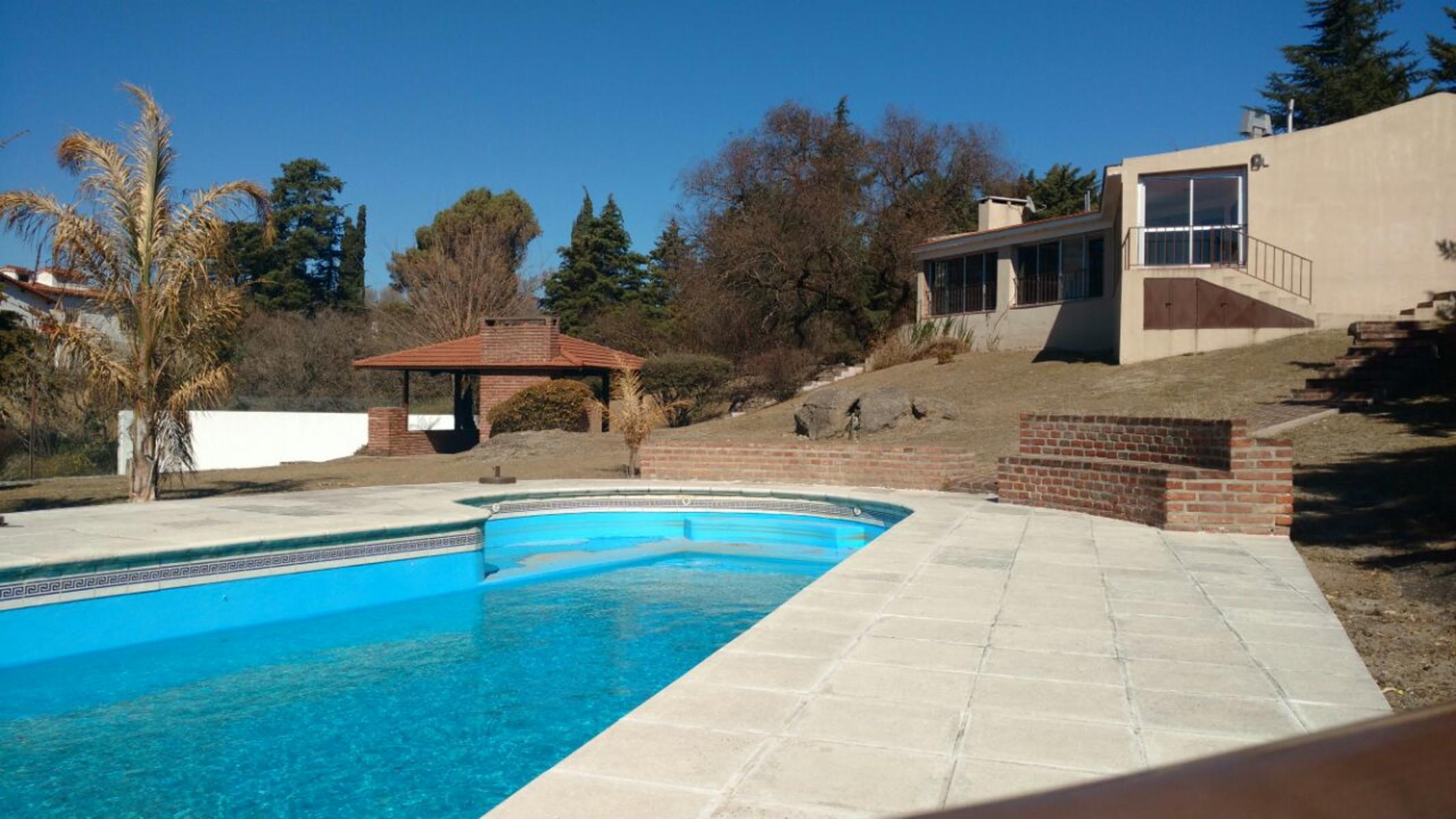 Nºref :820 -Increíble Propiedad en siquiman con terreno de 7000m2 con salida al al rio y vista al lago — foto 8