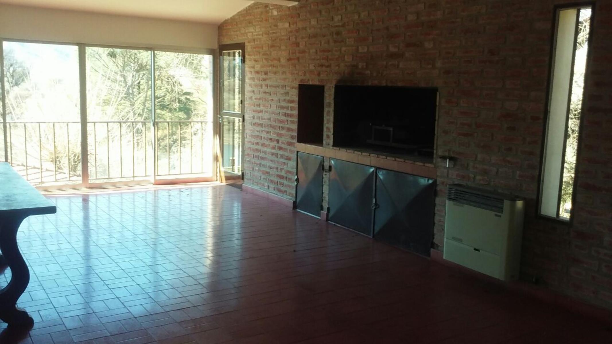 Nºref :820 -Increíble Propiedad en siquiman con terreno de 7000m2 con salida al al rio y vista al lago — foto 13