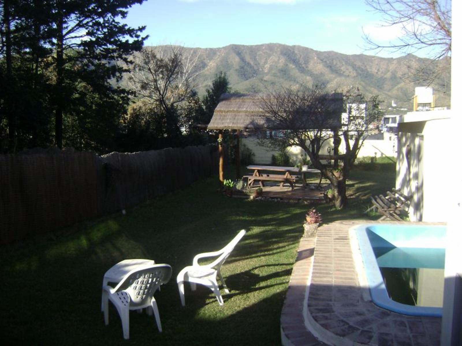 Nºref: 957 -Casa más 2 Departamentos con pileta en Bialet Massé. — foto 10