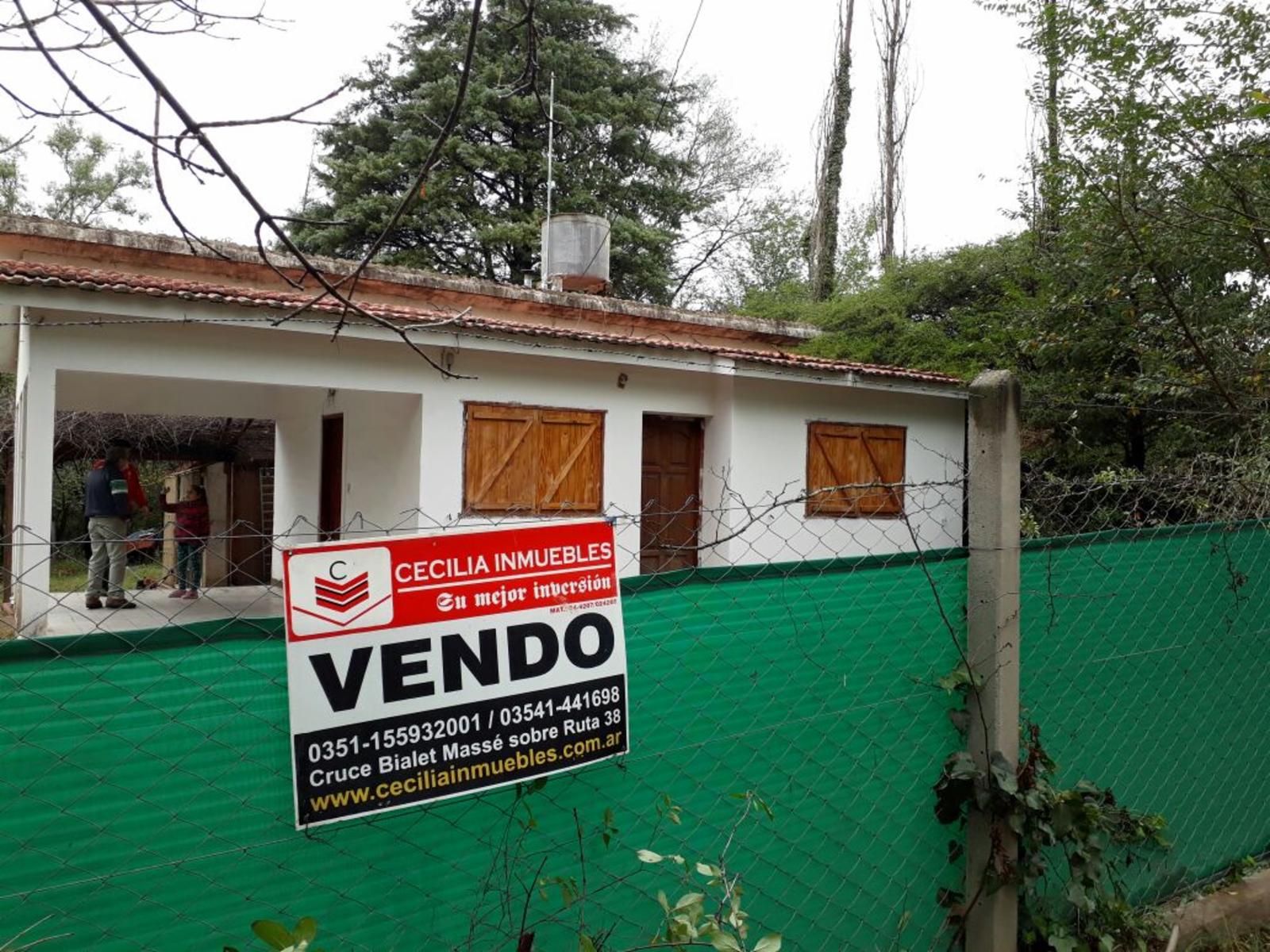 Nºref: 948 -Casa apta crédito Hipotecario en Bialet Masse a 300 mtr aprox de R-3