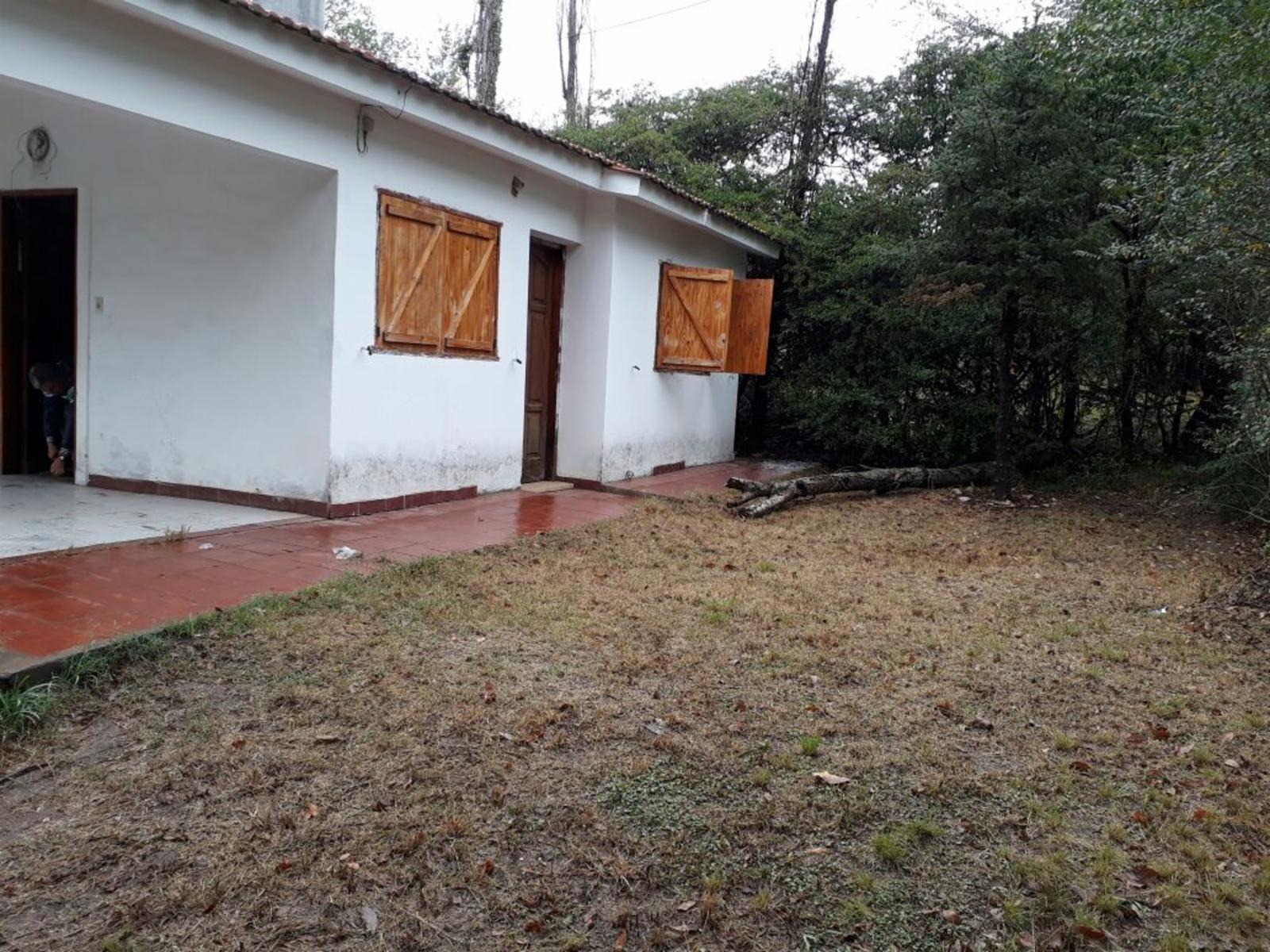 Nºref: 948 -Casa apta crédito Hipotecario en Bialet Masse a 300 mtr aprox de R-3 — foto 2