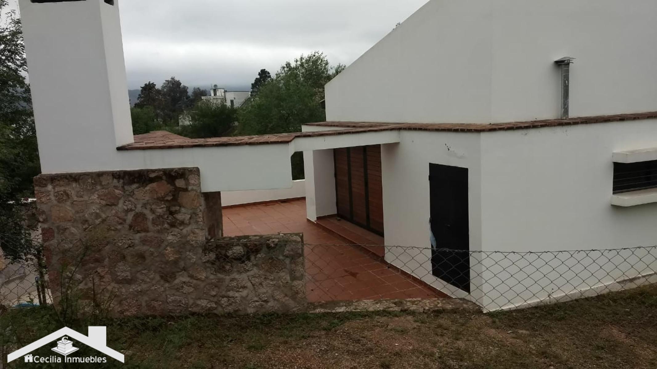 Nºref:1025 Hermosa propiedad con pileta en Siquiman con Increíble Vista a las Sierras y al Lago — foto 3