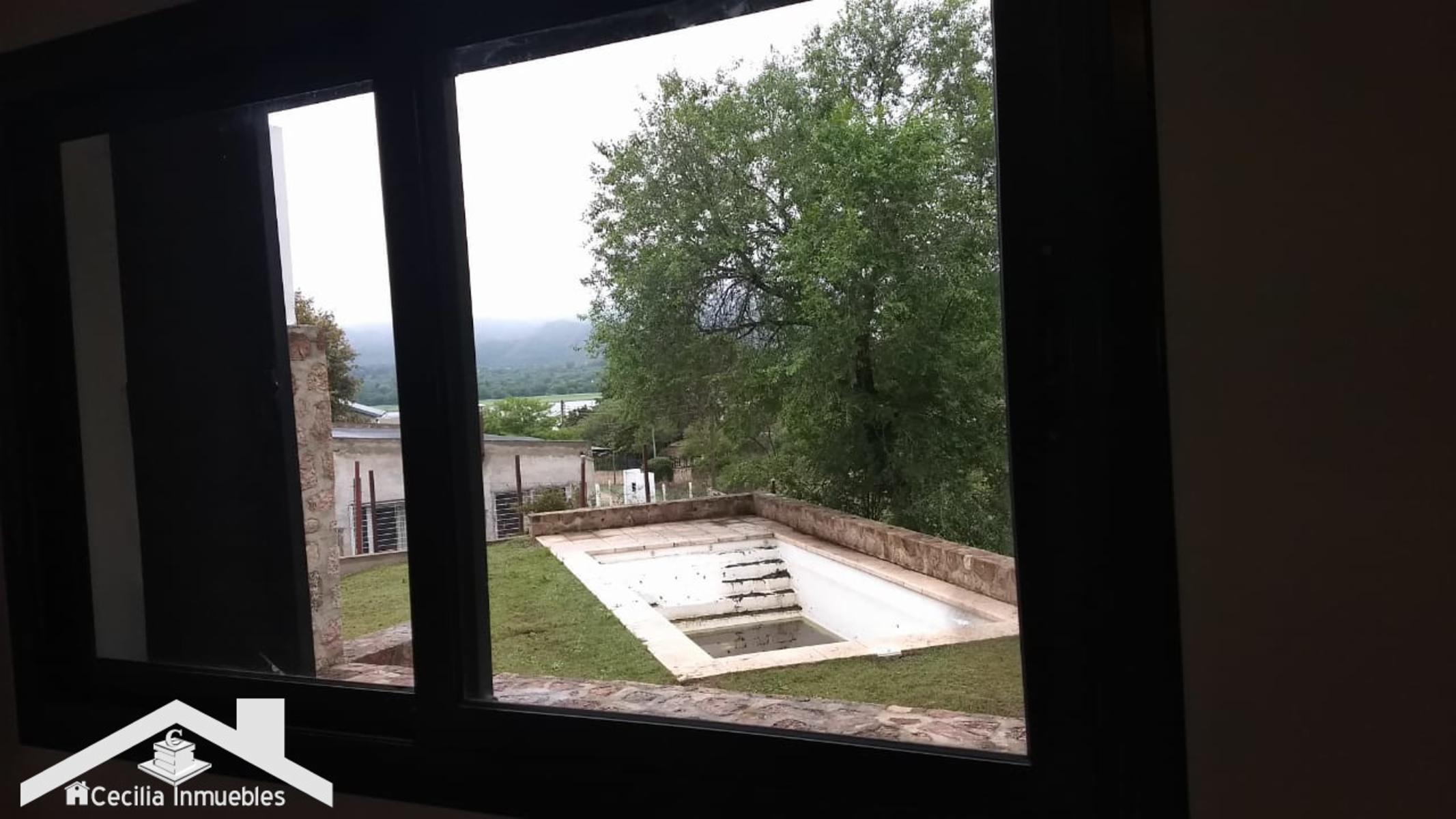 Nºref:1025 Hermosa propiedad con pileta en Siquiman con Increíble Vista a las Sierras y al Lago — foto 15