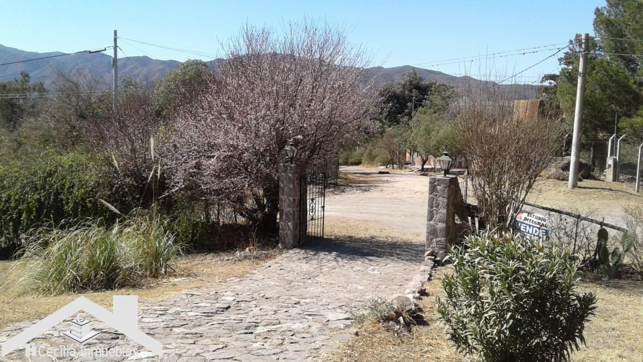 Nºref:1024 -Hermoso Chalet con vista al Lago San Roque en Parque Siquiman — foto 10
