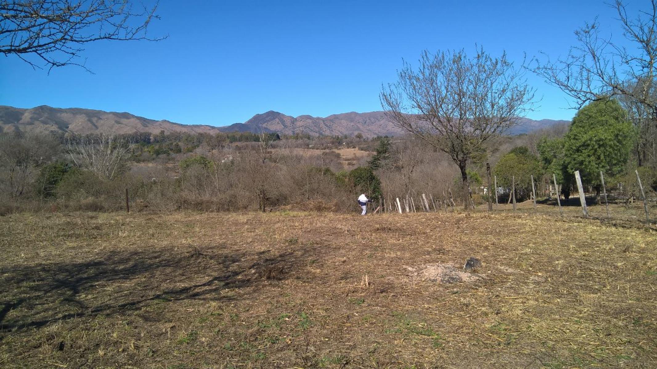 Ref 1056 Hermoso terreno en Molinari con Increíble Vista a las Sierras. — foto 2