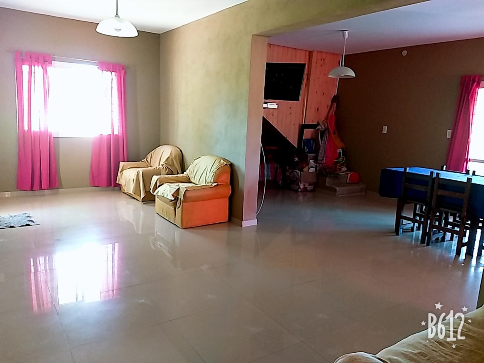 Ref 1064 Casa a estrenar de dos plantas con gran parque y excelente vista a las sierras — foto 4