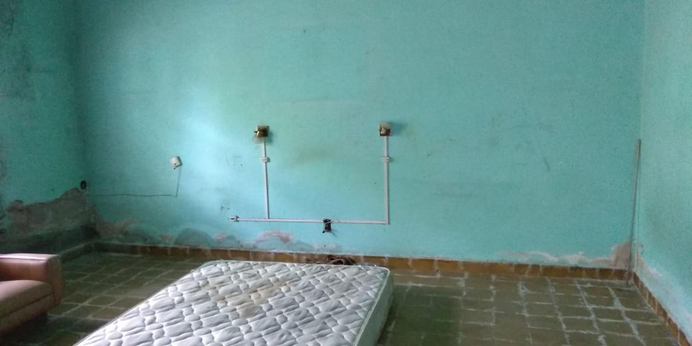 Nºref : 1124 -CASA CON DETALLES A RE FACCIONAR EN LA ZONA CÉNTRICA DE COSQUÍN. — foto 9