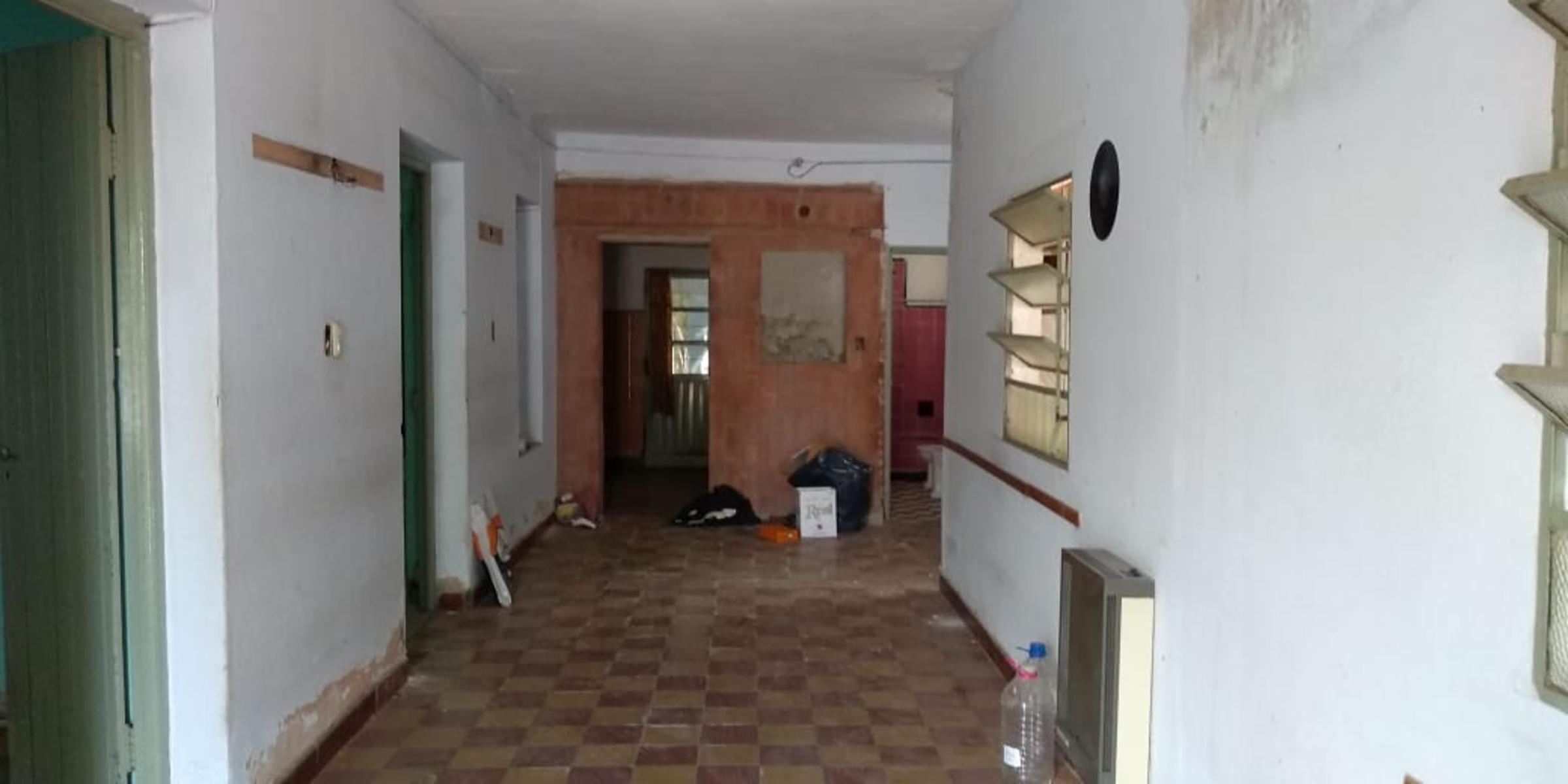 Nºref : 1124 -CASA CON DETALLES A RE FACCIONAR EN LA ZONA CÉNTRICA DE COSQUÍN. — foto 10