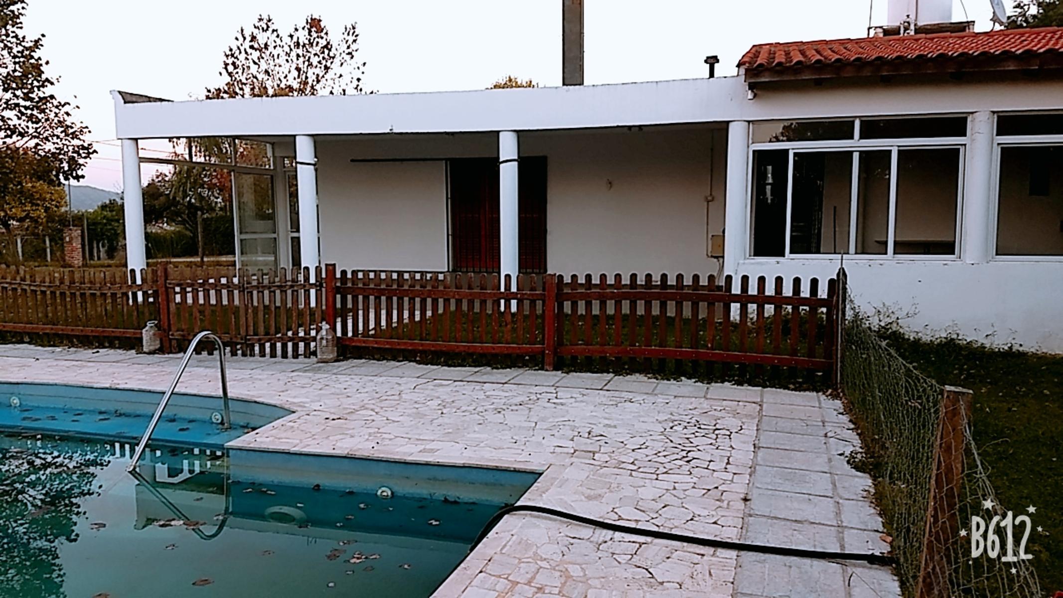 Nºref: 1125 Hermosa Casa en Siquiman con Pileta y gran parque — foto 4