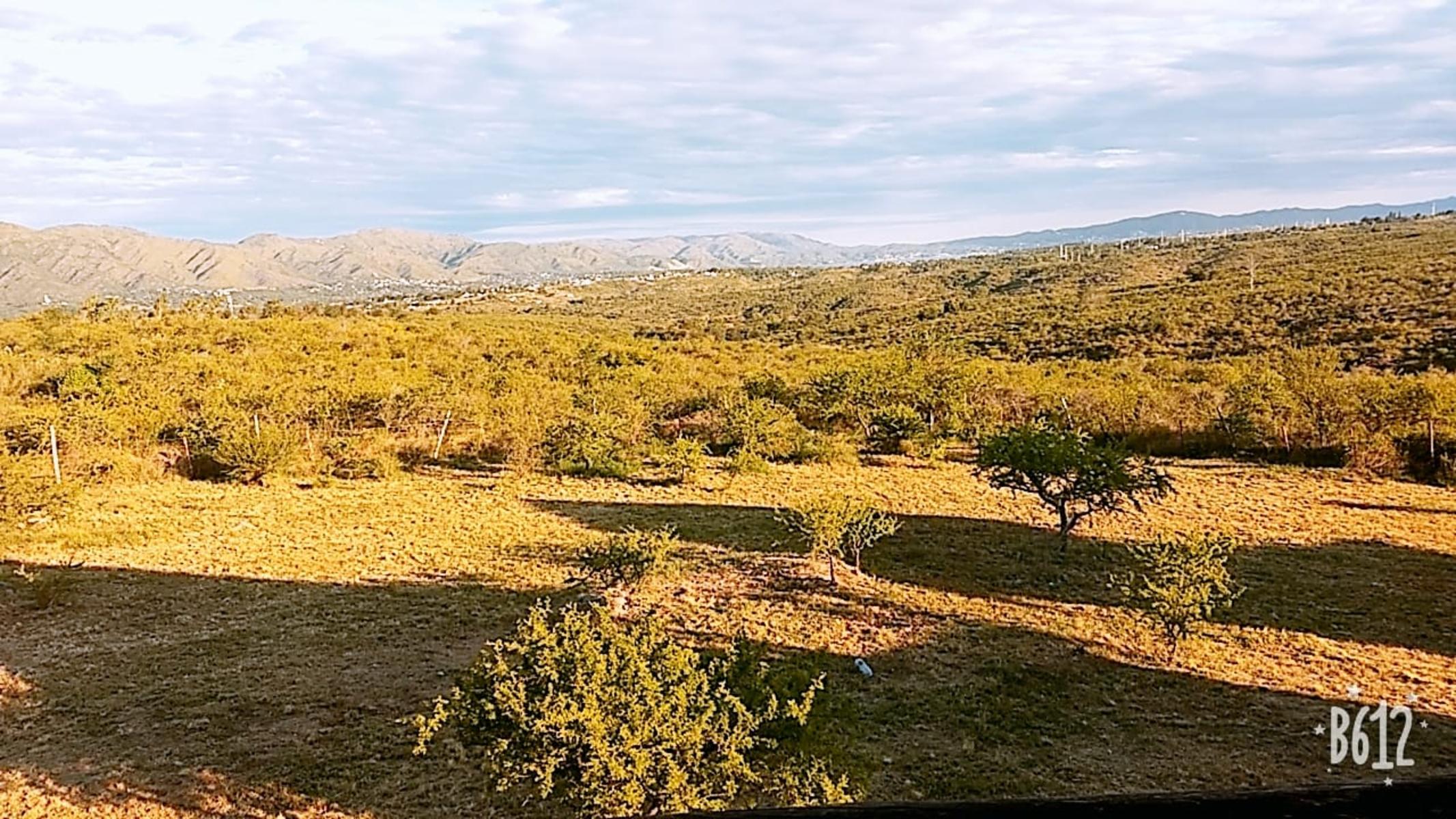 Nºref: 1107 -3 cabañas sobre 2 terrenos en Bialet Massé con hermosa Vista a las Sierras y al Lago San Roque — foto 4