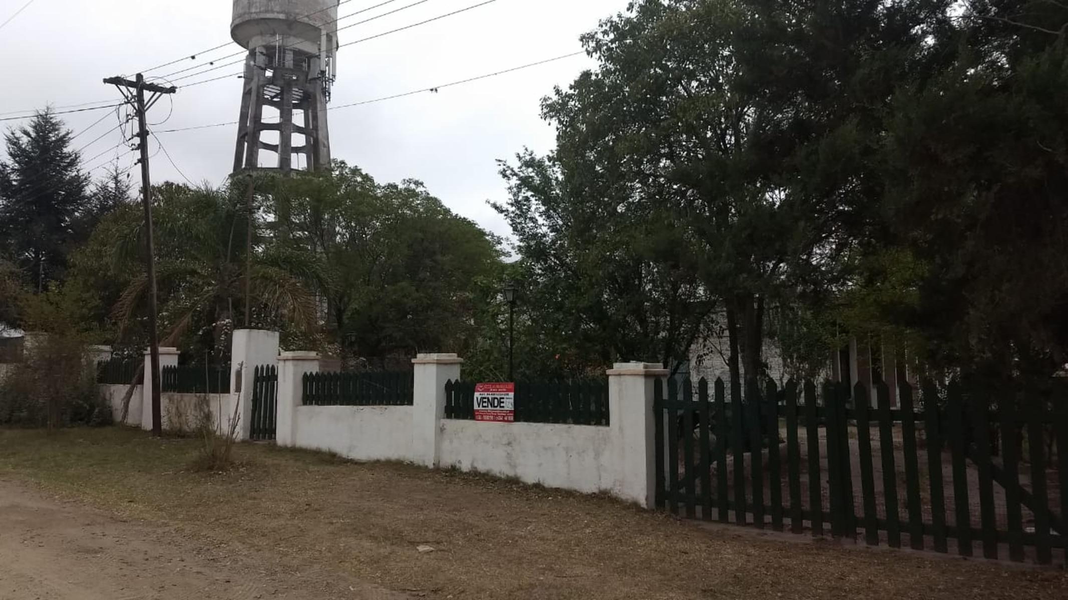 Nº REF 1235-CASA EN SIQUIMAN A 70MTS APROX. DE LA RUTA 38.
